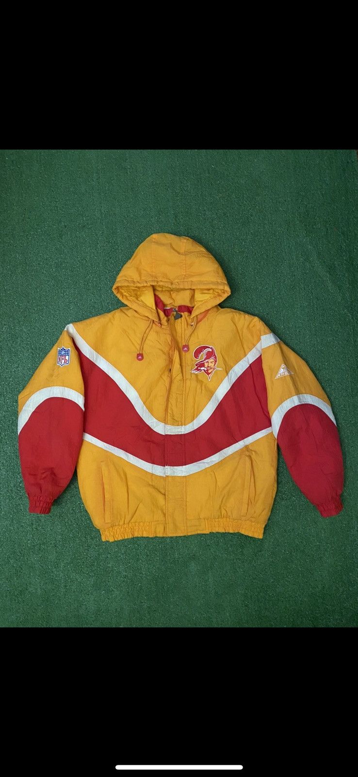 image of 90 Vintage Tampa Bay Buccaneer Nfl Pro Line Apex Jacket in Orange, Men's (Size 2XL)