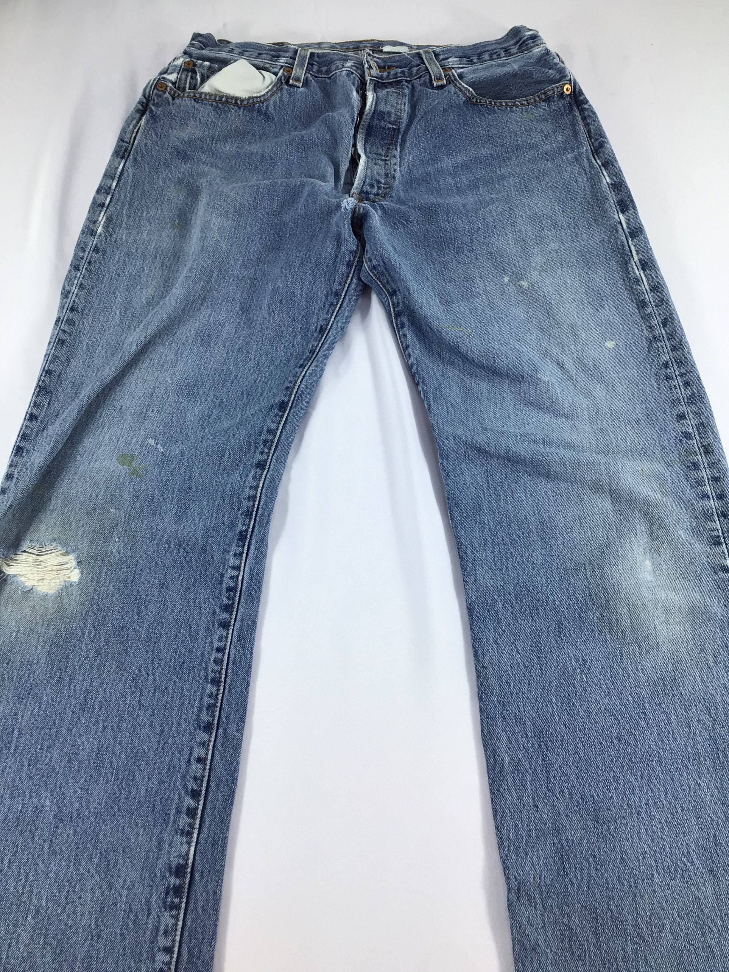 Levi's Vintage Levis 501 Jeans Blue Medium Wash Denim -J335 Size US 32 / EU 48 - 3 Thumbnail