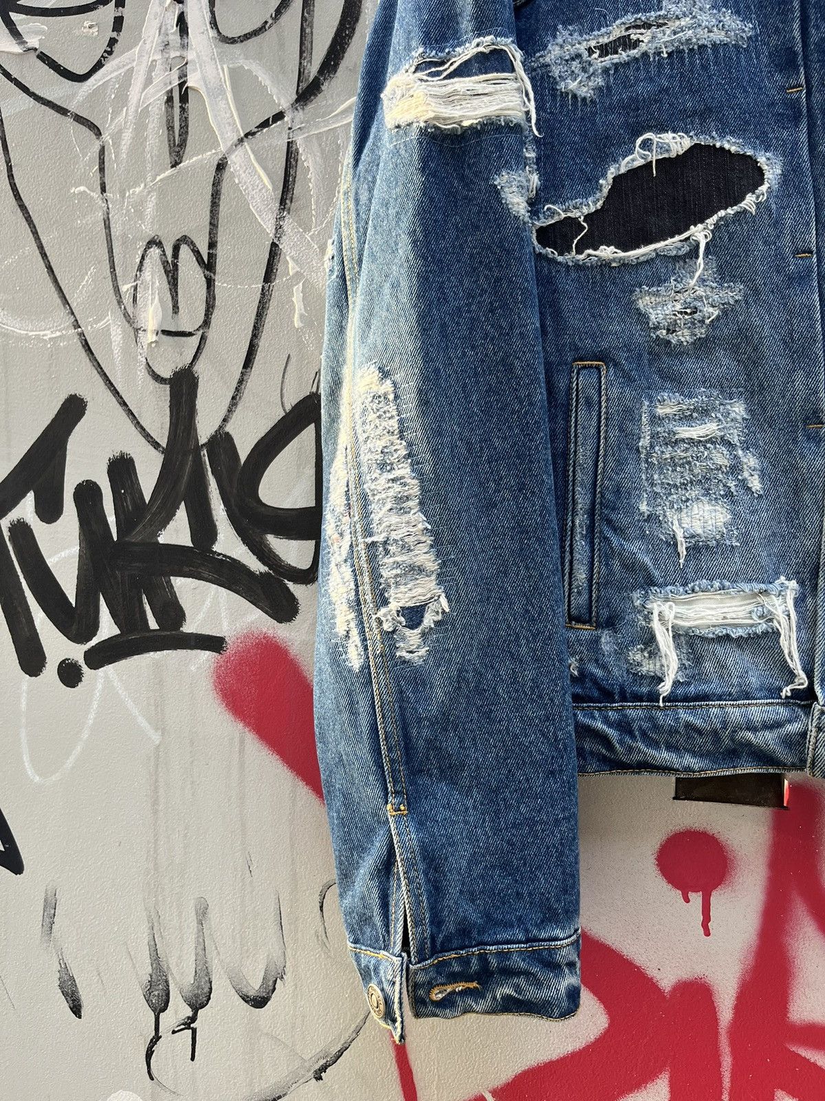 424 424 distressed denim jacket made in japan Size US M / EU 48-50 / 2 - 3 Thumbnail