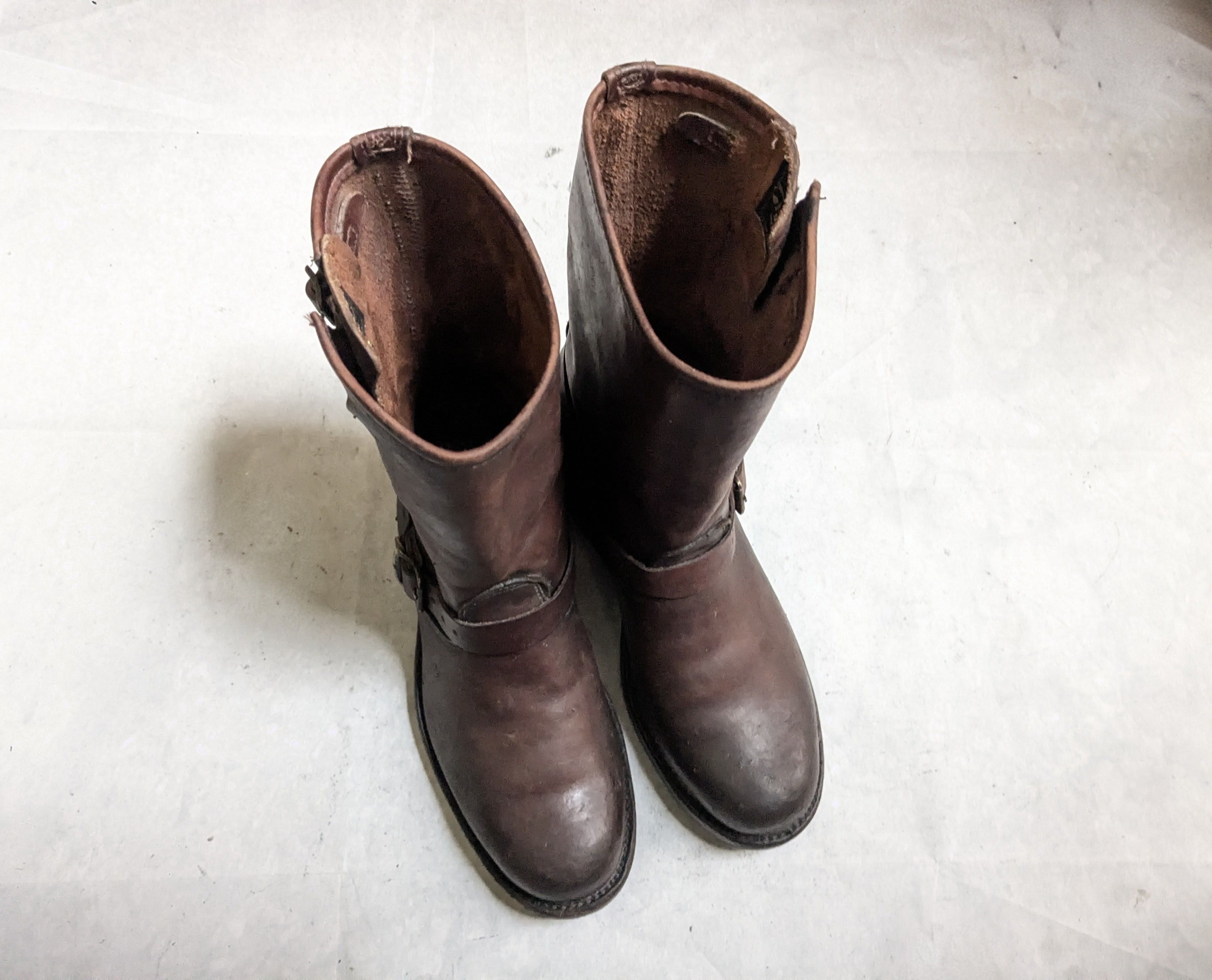 Frye Frye Engineer Boots Brown 8.5 M USA Leather Strap Buckle Size US 8.5 / EU 41-42 - 2 Thumbnail
