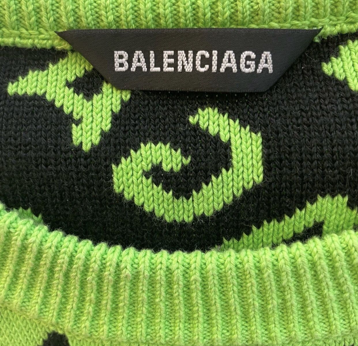 Balenciaga BALENCIAGA Year of the Ox Limited Green Full logo Sweater Size US XS / EU 42 / 0 - 9 Thumbnail