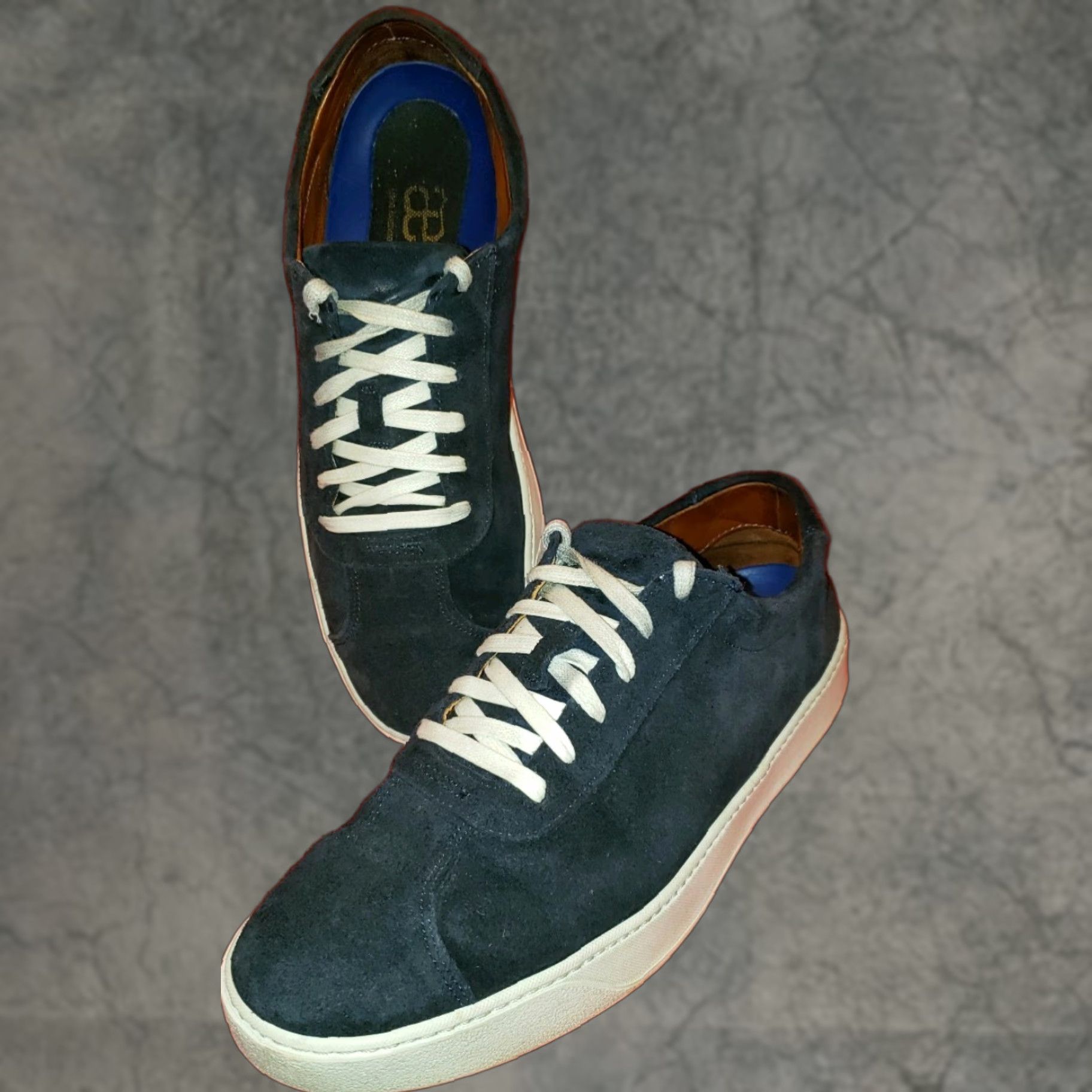 Allen Edmonds Allen Edmonds Men's Court Canal Suede Sneakers 10M Blue Model 3742 43869 Sneakers Casual Shoes Shoes Court Canal Suede Blue 10M Mens Size US 10 / EU 43 - 1 Thumbnail