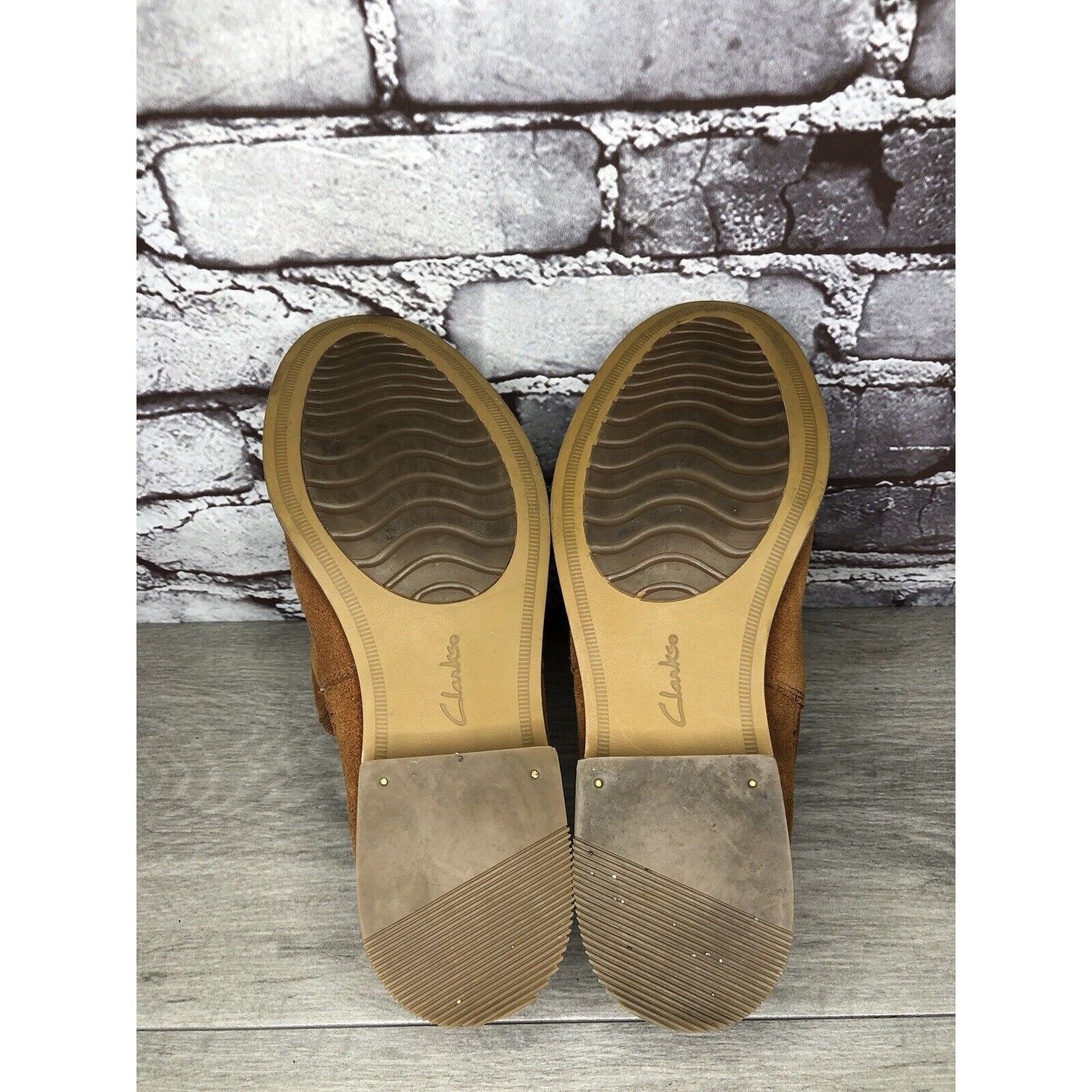 Clarks Clarks Camel Tan Suede Leather Block Heel Low Cut Booties Wo Size US 7 / IT 37 - 17 Thumbnail