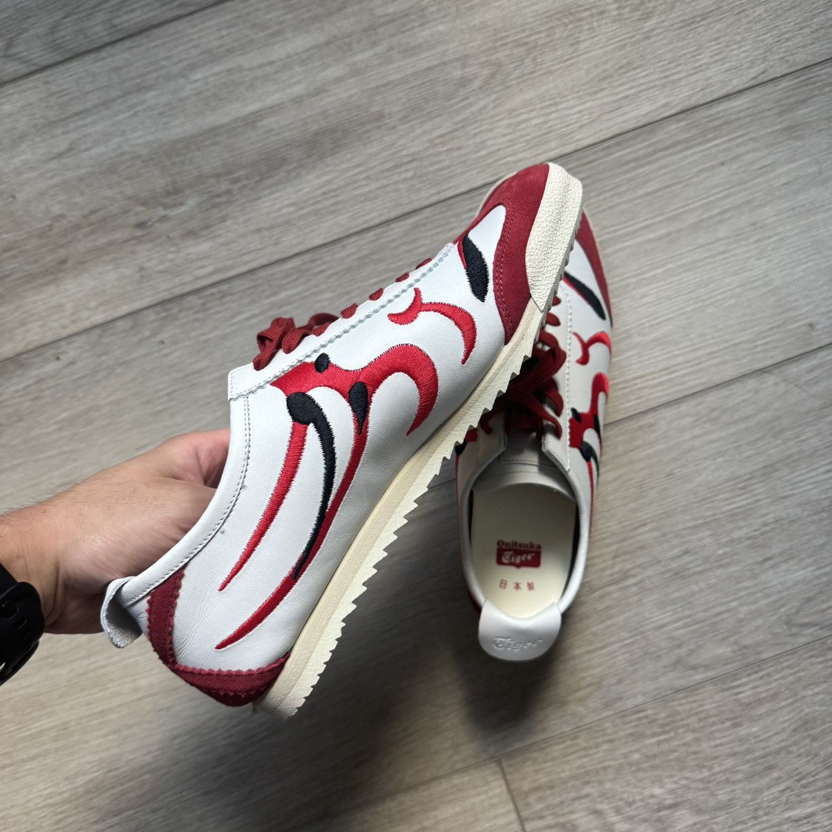 Onitsuka Tiger Onitsuka Tiger Mexico 66 Deluxe White Classic Red Kumadori Size US 8.5 / EU 41-42 - 2 Thumbnail