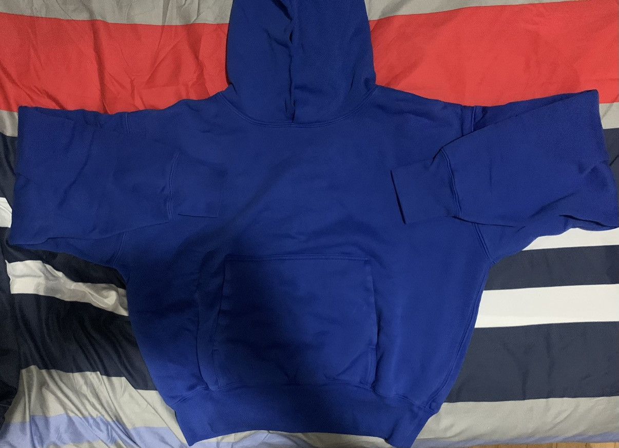 Yeezy PERFECT BLUE HOODIE Size US M / EU 48-50 / 2 - 1 Thumbnail