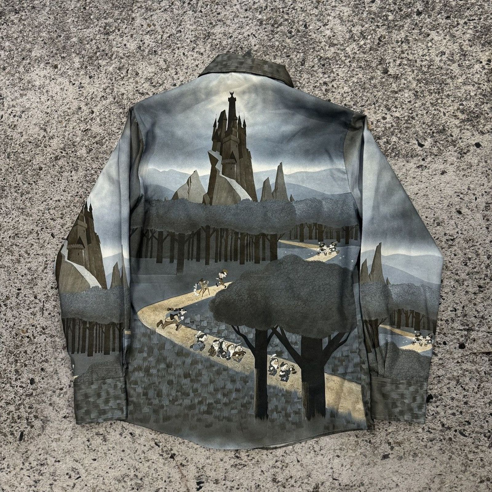 Vintage Vintage 70s Kennington Disney Shirt Castle Print Size US M / EU 48-50 / 2 - 12 Thumbnail