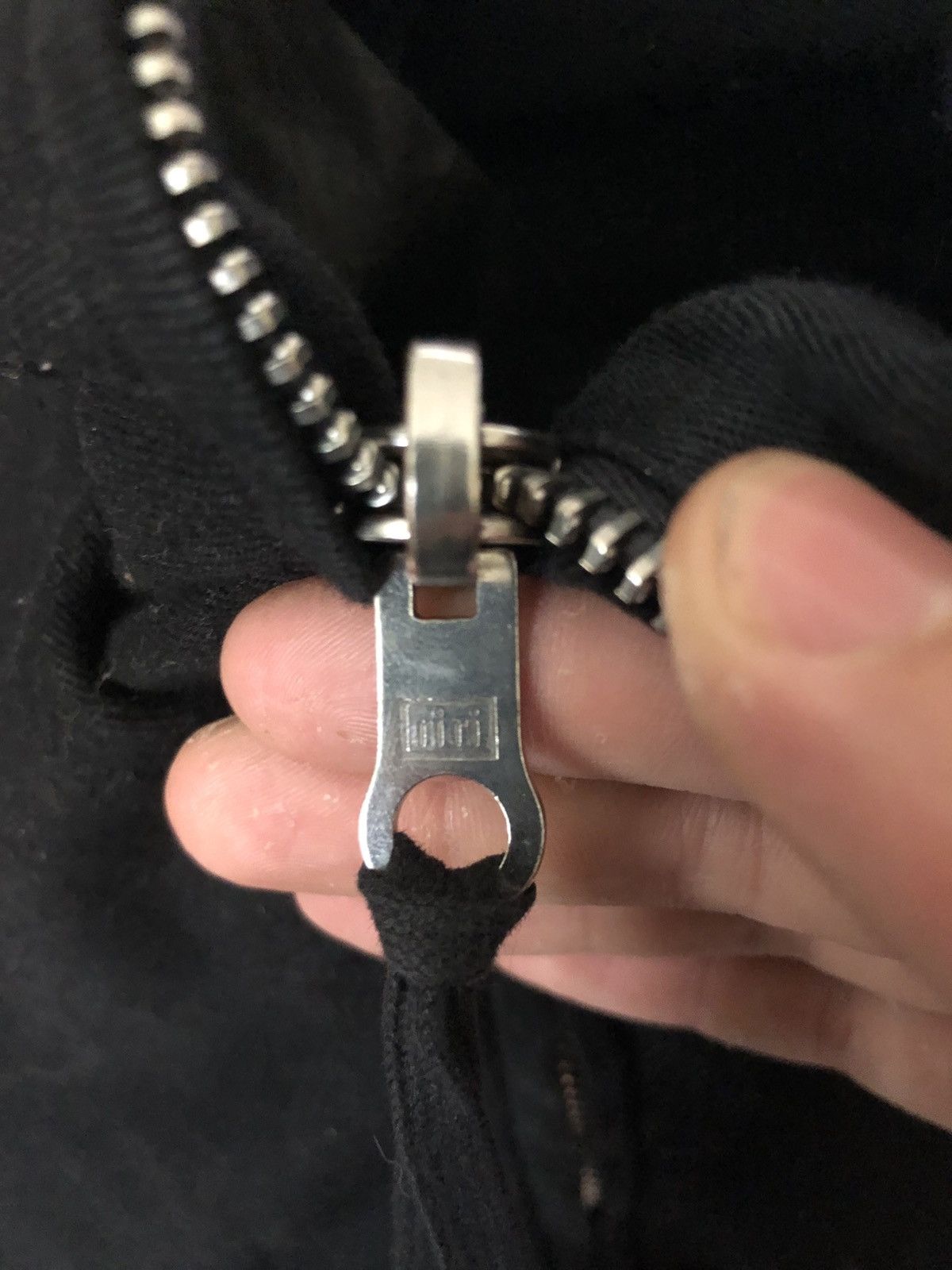 Boris Bidjan Saberi BORIS BIDJAN SABERI SS 17 “ninja” sleeveless hoodie Size US M / EU 48-50 / 2 - 5 Thumbnail