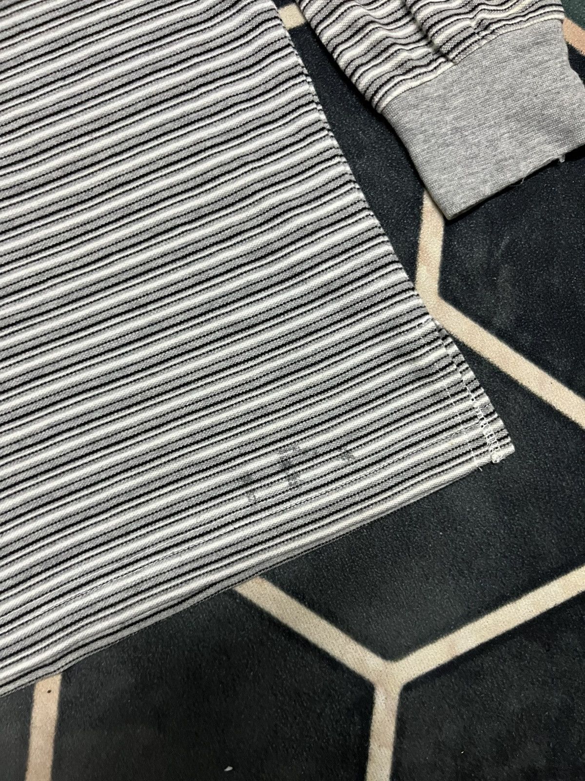 Gianni Valentino 💥Gianni Valentino Vintage 90s Striped Polo Longsleeves Size US M / EU 48-50 / 2 - 5 Thumbnail