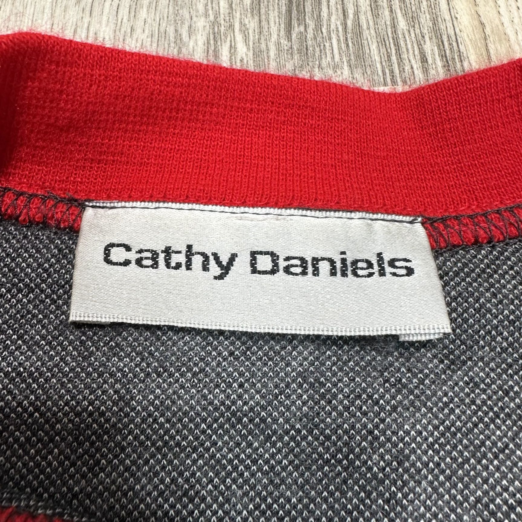 Vintage VINTAGE Cathy Daniels Women's Gray Sweater Pullover Crew Neck Sz L Size L / US 10 / IT 46 - 4 Thumbnail