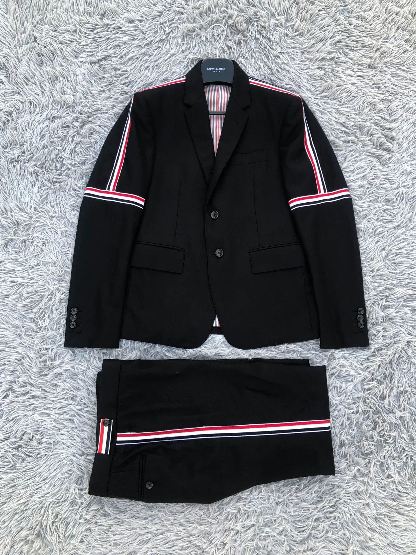 Thom Browne Thom Browne Sleeve Label Ribbon Blazer Size US M / EU 48-50 / 2 - 1 Thumbnail