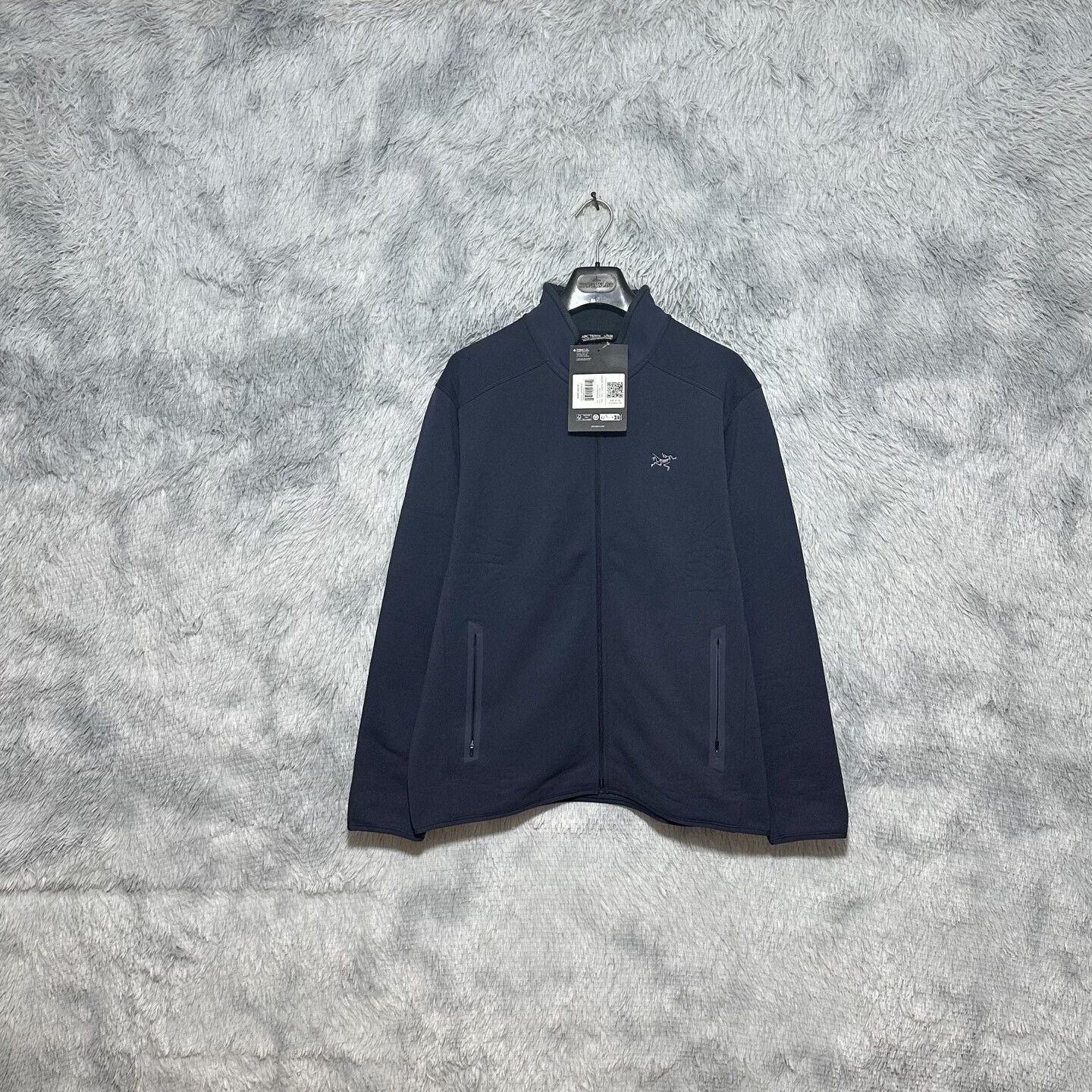Arc'teryx Arcteryx Kyanite Jacket in Gem Blue Size US XL / EU 56 / 4 - 1 Thumbnail