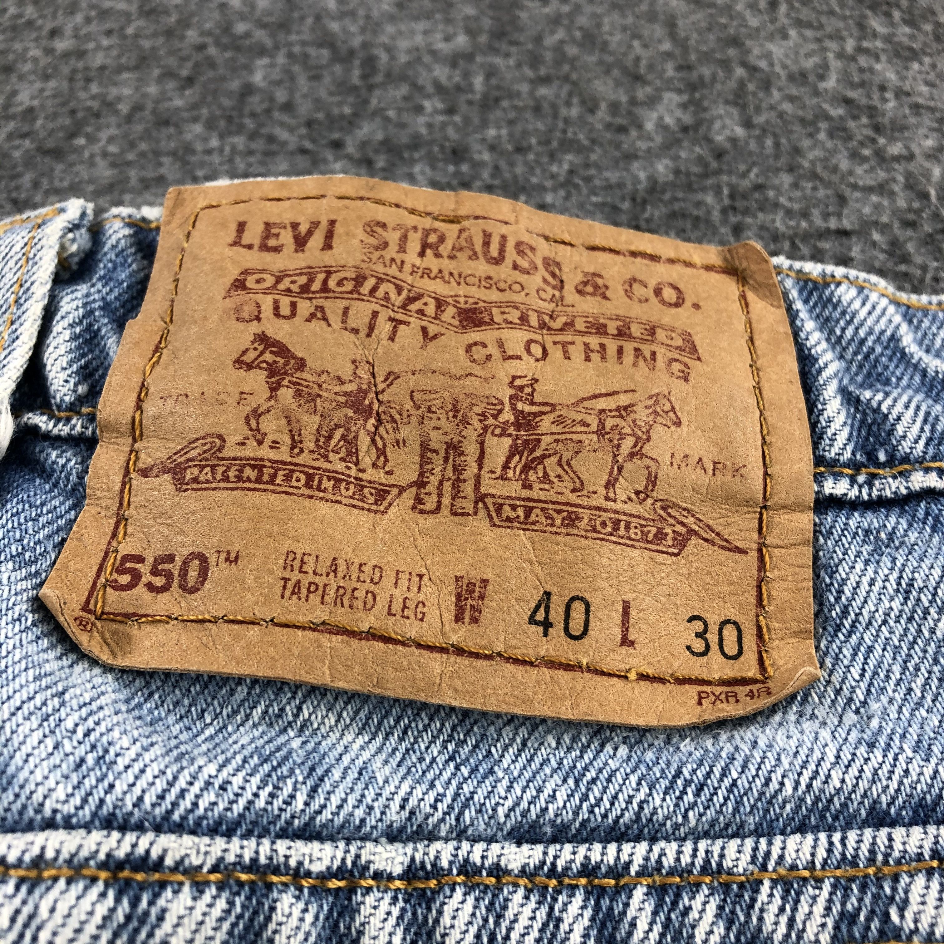 Levi's Vintage 90s Light Wash Levis 550 Jeans-J1982 Size US 39 - 5 Thumbnail