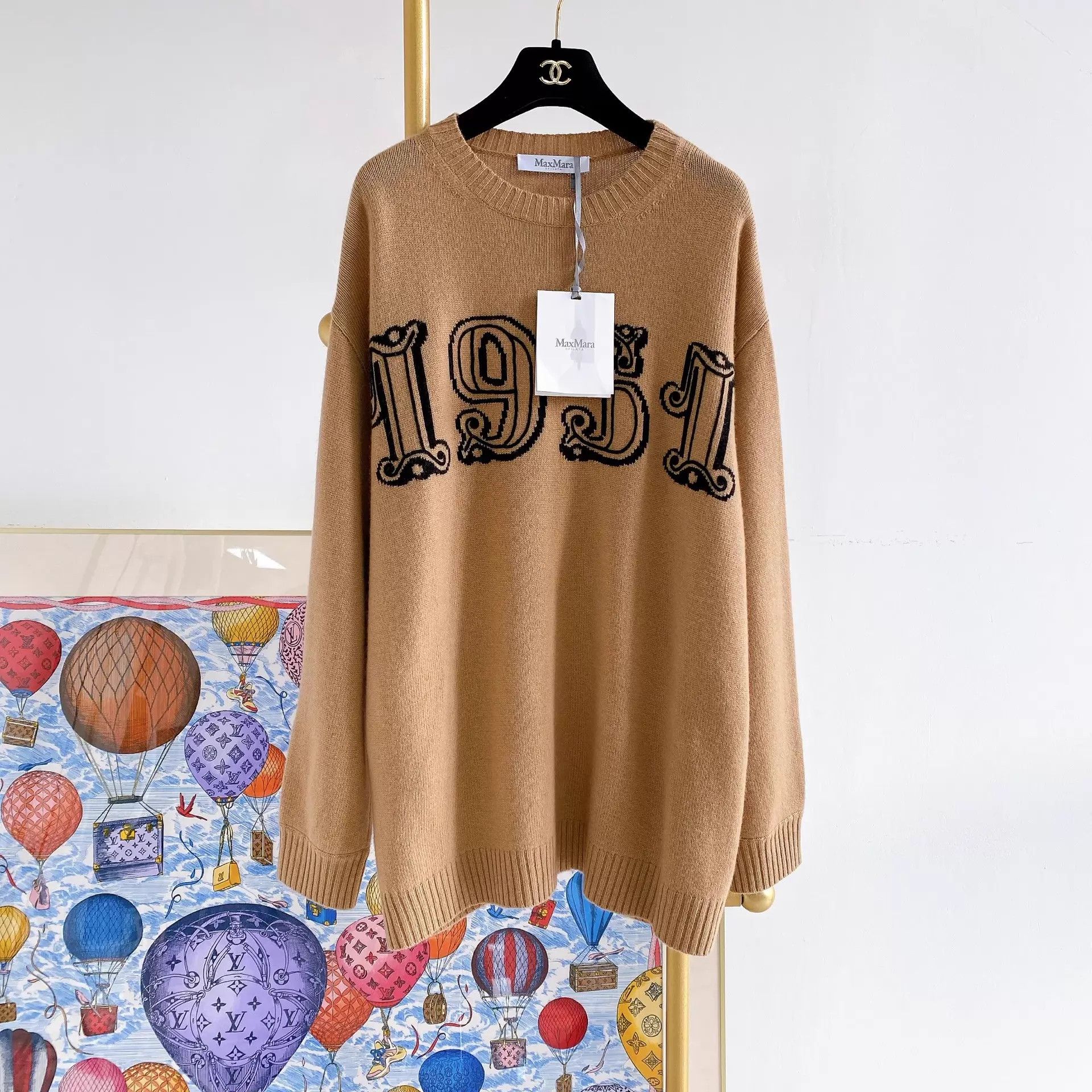Max Mara Maxmara Khaki Knit Top M NWT Size M / US 6-8 / IT 42-44 - 1 Thumbnail