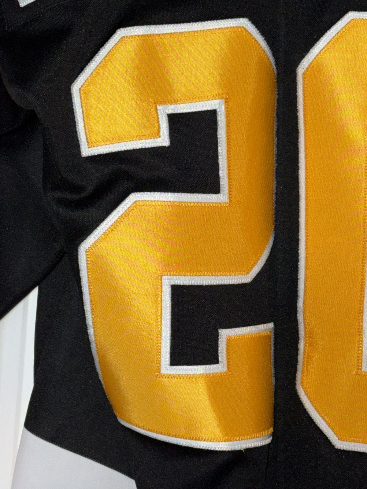 Ccm CCM NHL Hockey Pittsburgh Penguins Luc Robitaille Jersey Men Size US L / EU 52-54 / 3 - 7 Thumbnail