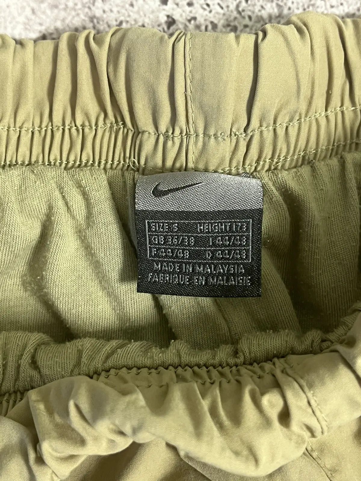 Nike Nike Vintage Beige Medium Swoosh Pants Size US 30 / EU 46 - 4 Thumbnail