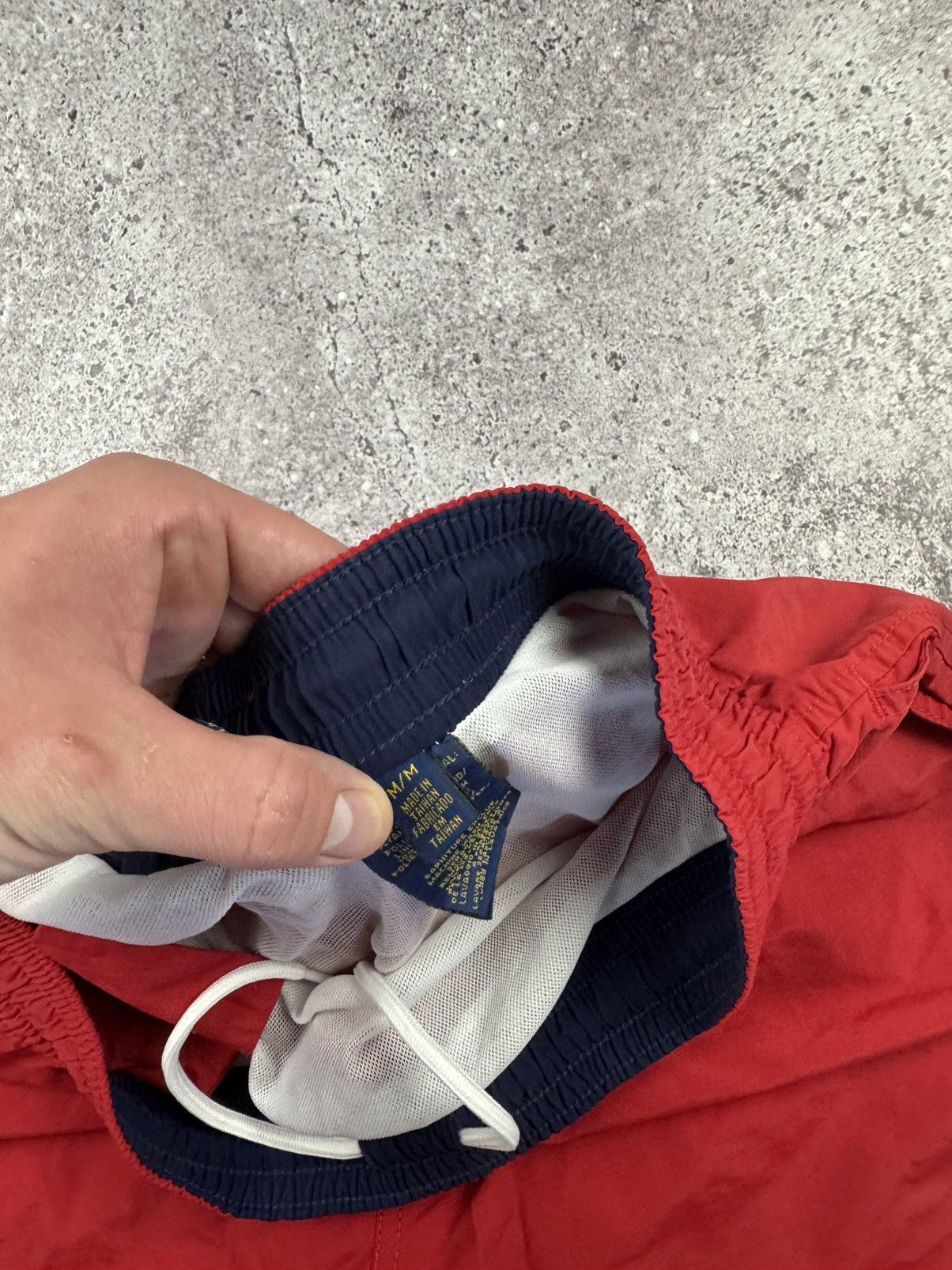 Polo Ralph Lauren Vintage 90's Polo Ralph Lauren Nylon Red Casual Shorts Faded Size US 32 / EU 48 - 5 Thumbnail