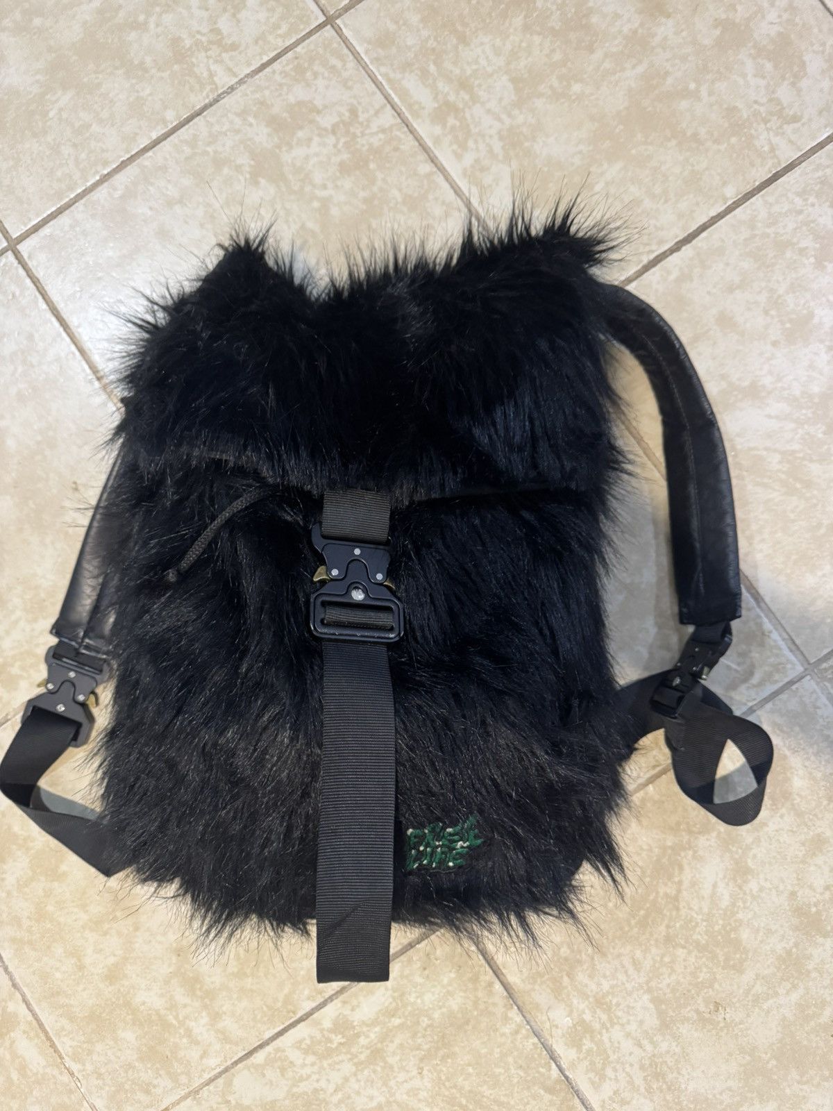 Other Furry Backpack Size ONE SIZE - 1 Thumbnail
