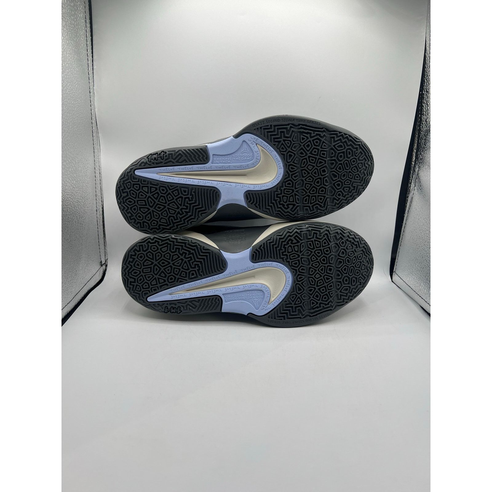 Nike Nike Ja GS “Exposure” size 5 Y Size US 5 / EU 37 - 5 Thumbnail