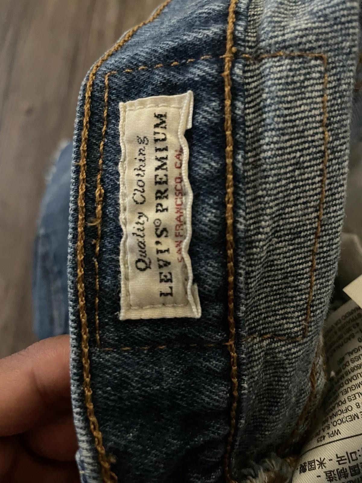Levi's Handmade Levi’s Denim Patchwork Hearts Skirt Women's Sz 28 Size 30" / US 8 / IT 44 - 2 Thumbnail