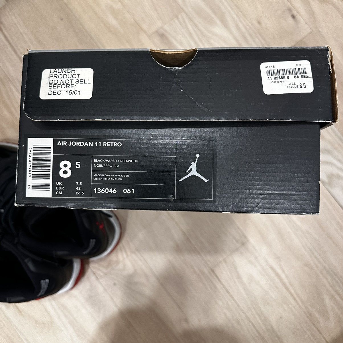 Jordan Brand Air Jordan 11 bred Size US 8.5 / EU 41-42 - 6 Thumbnail