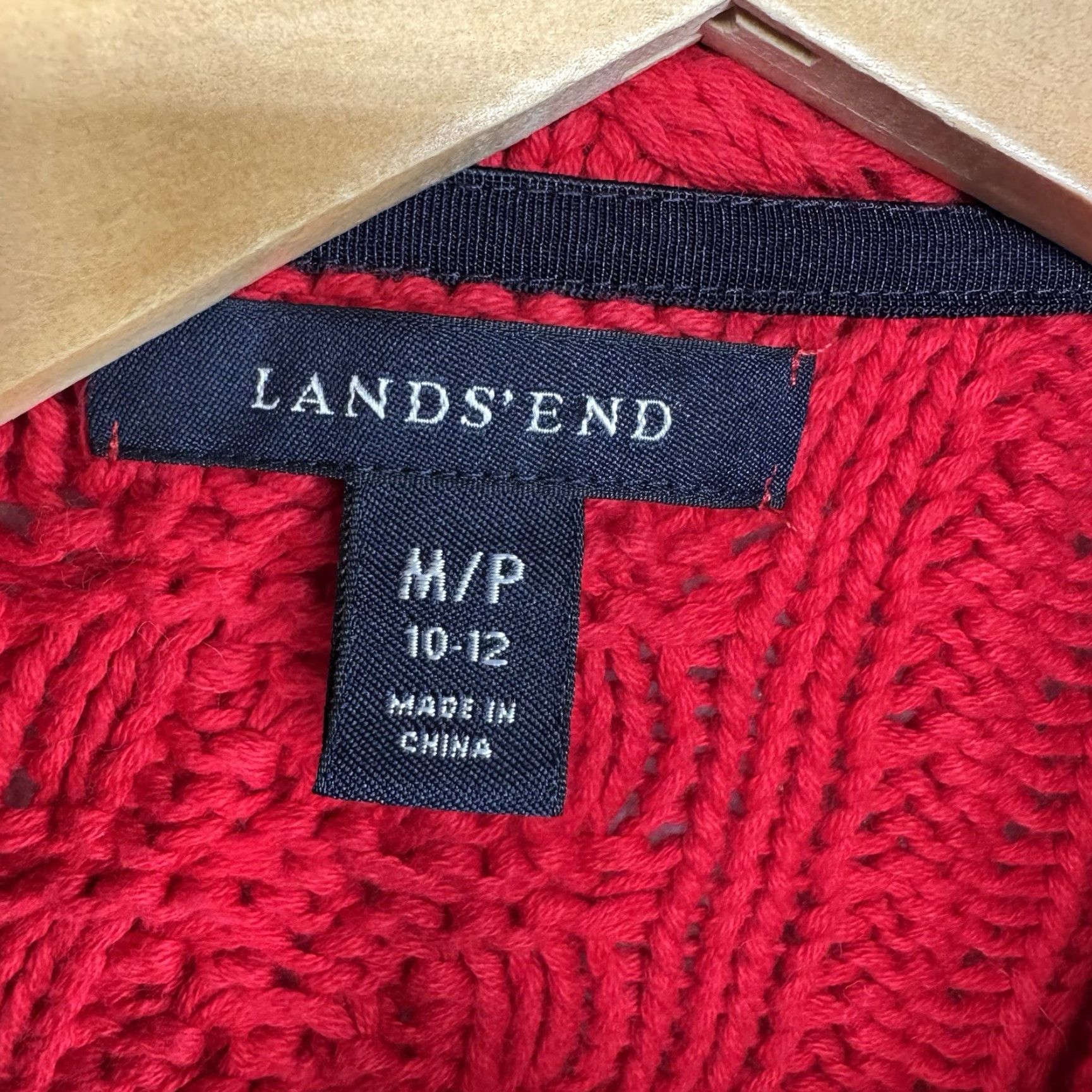 Lands' End Lands' End Cardigan Sweater Womens M Red Cable-Knit 3D Cotton Button Size M / US 6-8 / IT 42-44 - 3 Thumbnail