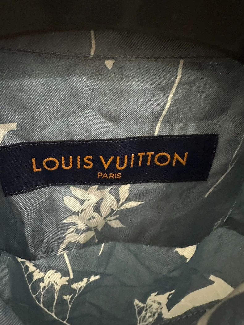 Louis Vuitton Louis Vuitton Wheat-ear silk shirt Size US L / EU 52-54 / 3 - 3 Thumbnail