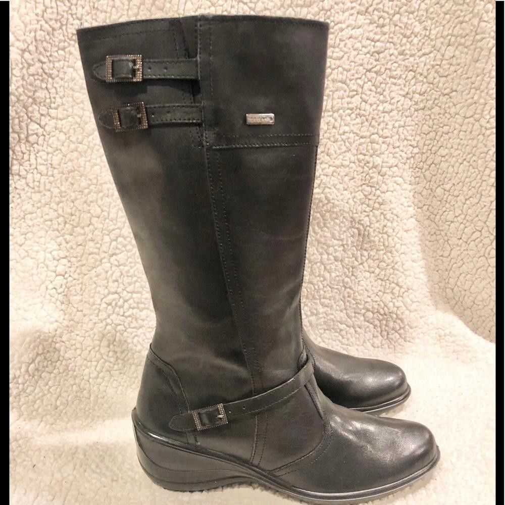 image of Designer Santana Canada Evalista Leather Boots Size 11 in Black, Women's