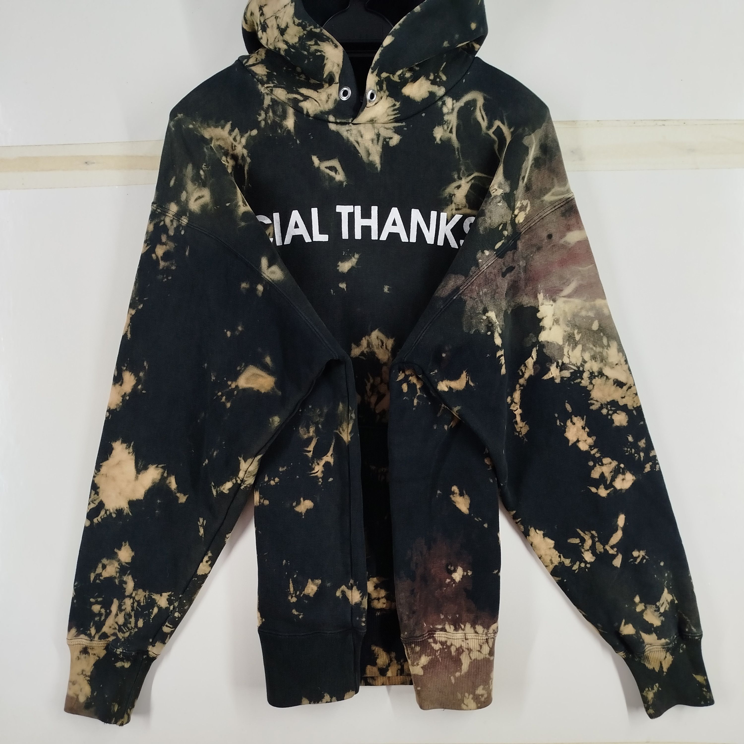 Band Tees Vintage Band List Name R.I.P Distressed Custom Made Tye Dye Size US L / EU 52-54 / 3 - 6 Thumbnail