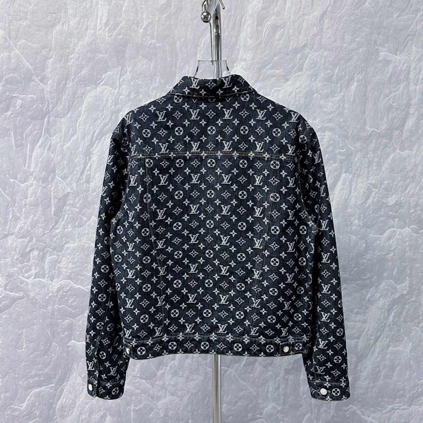 Louis Vuitton Louis Vuitton FW24 Monogram Pearl Denim Jacket Size US XXL / EU 58 / 5 - 4 Thumbnail