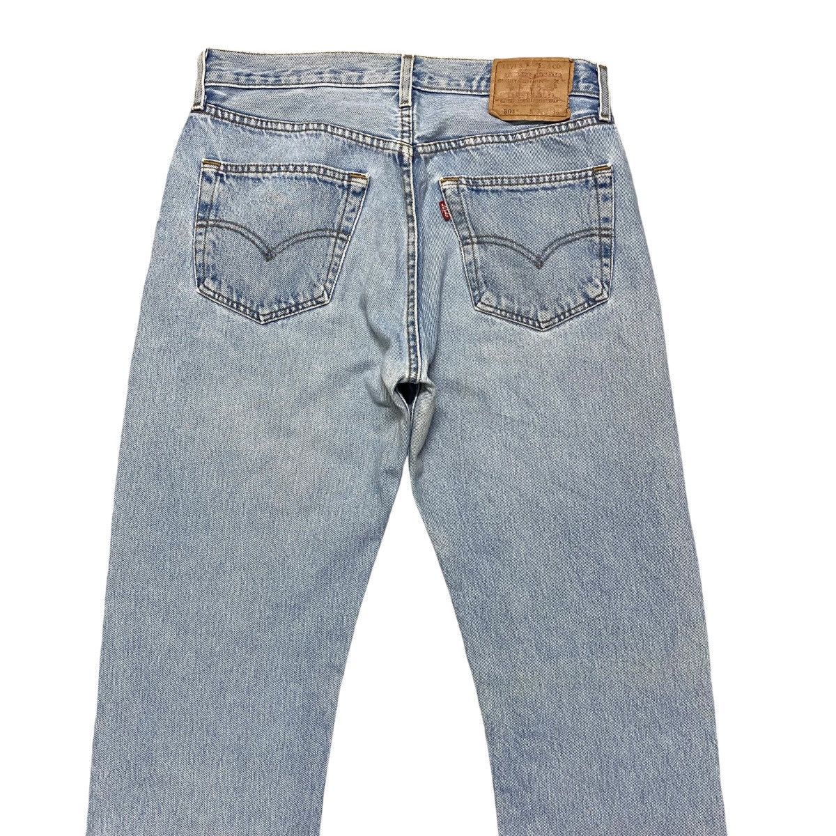 Levi's Vintage 90s Levis 501 Lightwash Jeans Size US 32 / EU 48 - 9 Thumbnail