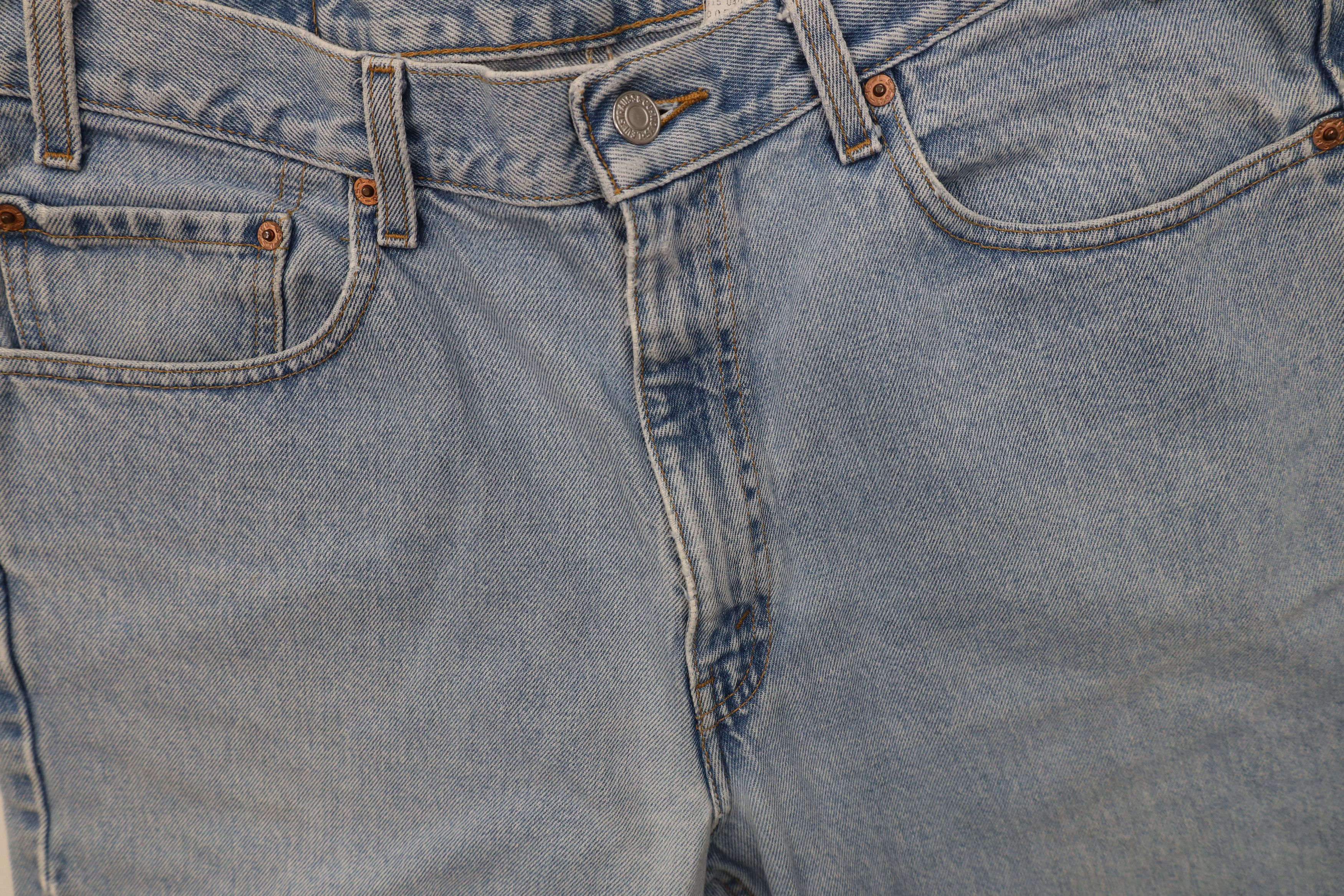 Levi's Vintage Y2K 2004 Levis 550 Relaxed Fit Denim Jeans Blue Size US 36 / EU 52 - 7 Thumbnail