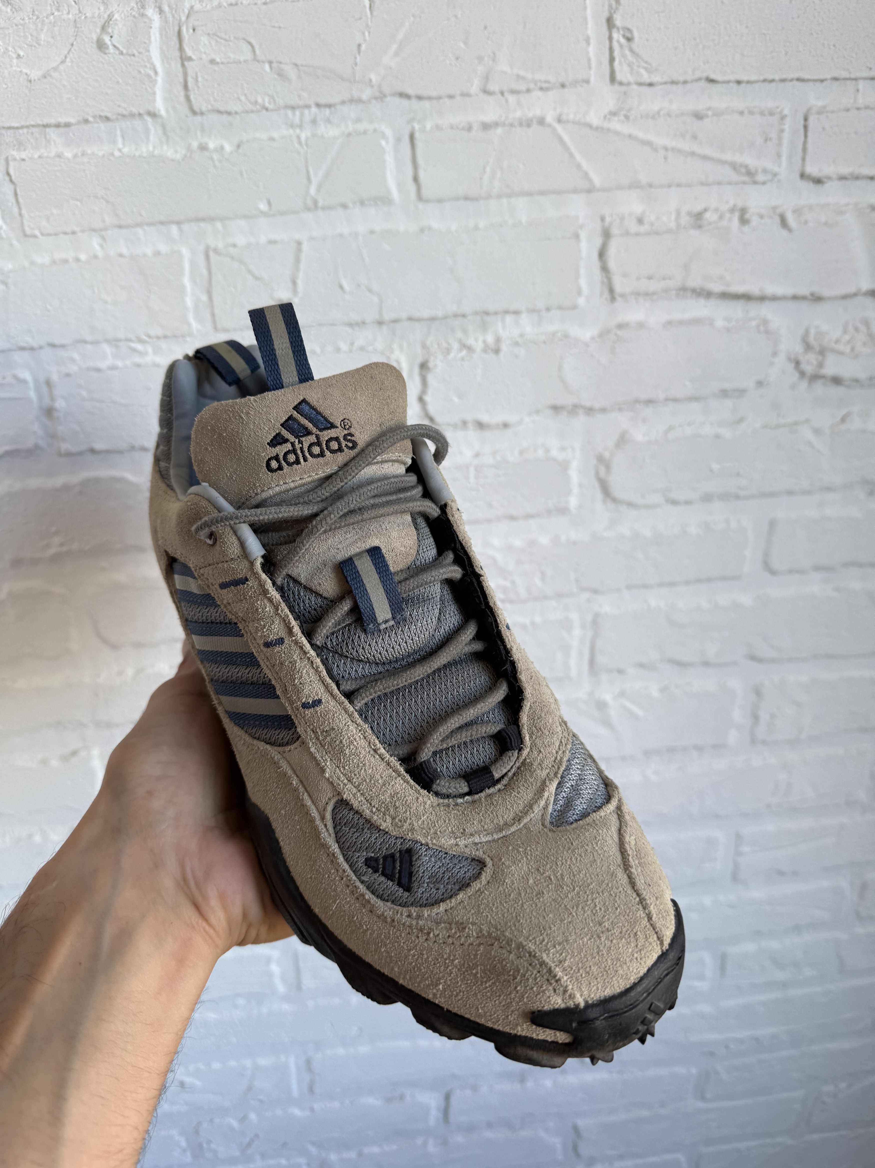 Adidas Vintage 2002 Adidas suede leather dad shoes Size US 11 / EU 44 - 7 Thumbnail