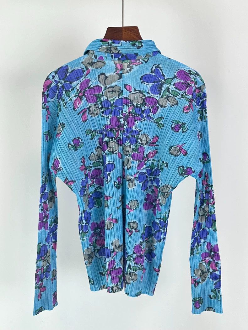 Issey Miyake Issey Miyake size:3 Butterfly Lovers pleated long sleeves Size XS / US 0-2 / IT 36-38 - 2 Thumbnail
