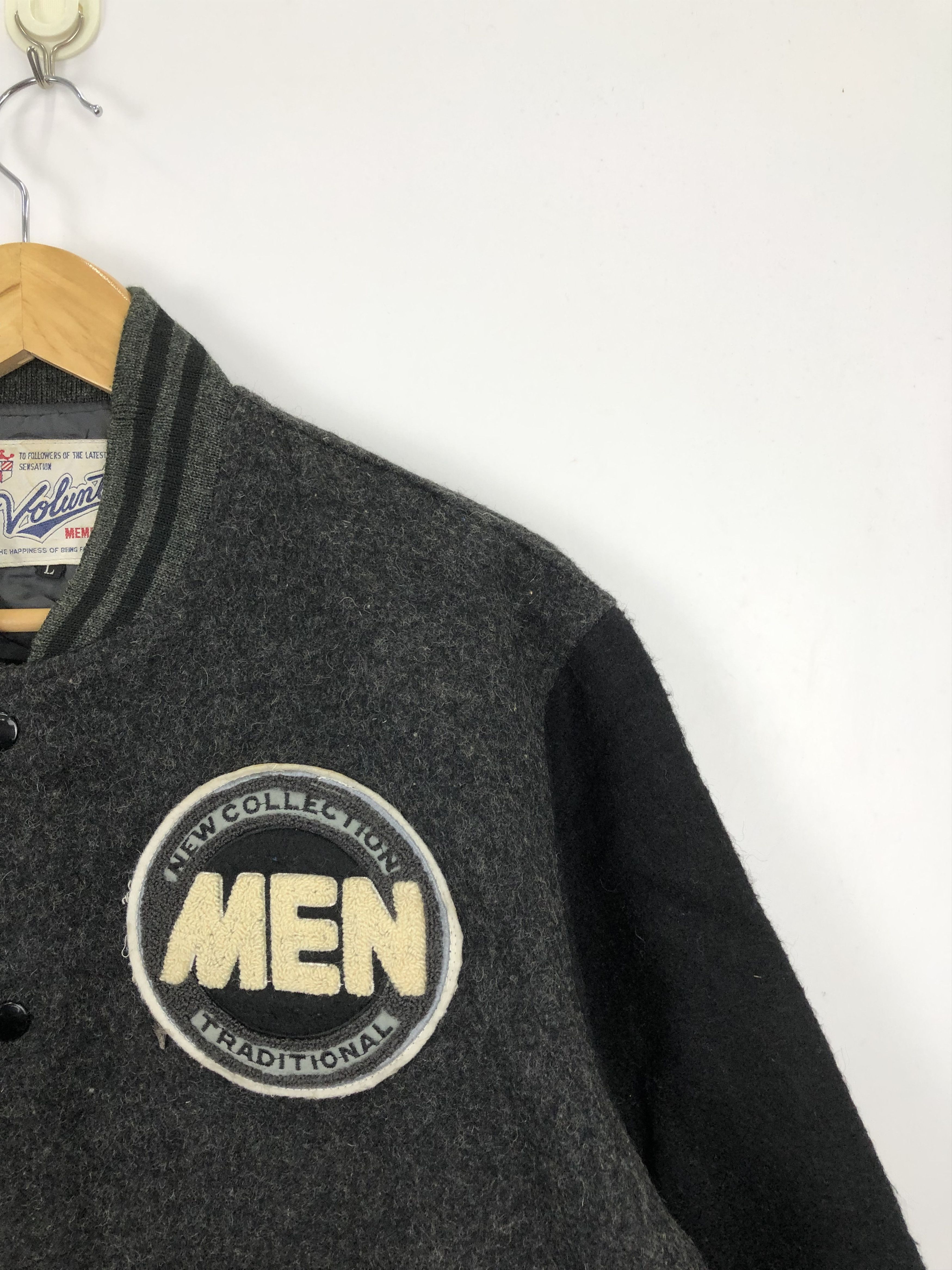 Japanese Brand Vintage 90s Japanese Volunt Traditional Varsity Jacket V0373 Size US L / EU 52-54 / 3 - 6 Thumbnail