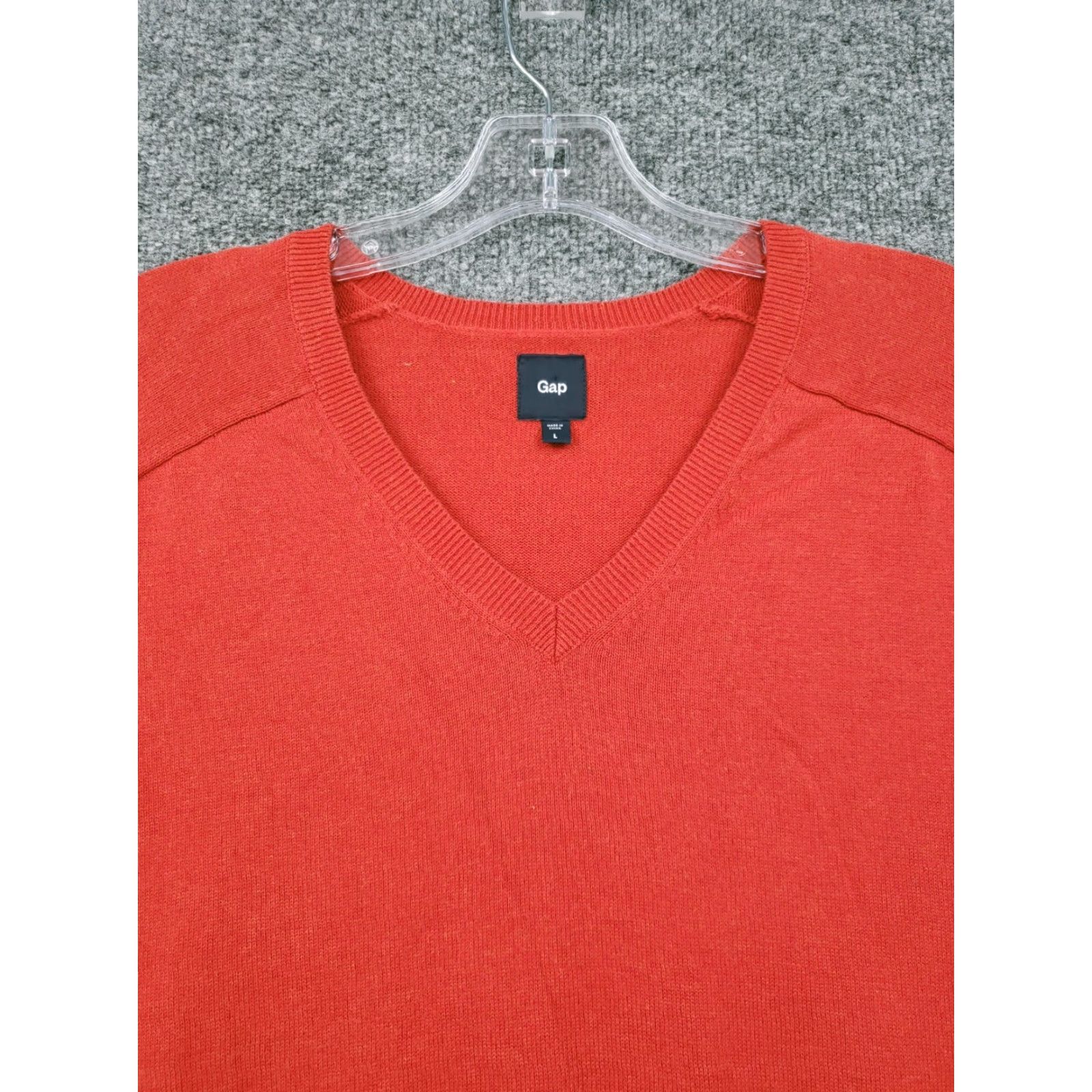 Gap Gap Sweater Mens L Large Orange Pullover V-Neck Long Sleeve Cotton Knit Size US L / EU 52-54 / 3 - 6 Thumbnail