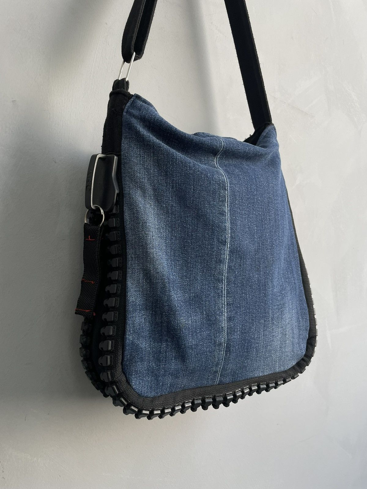 Diesel Avant garde Big zipper diesel style messenger bag y2k Size ONE SIZE - 3 Thumbnail