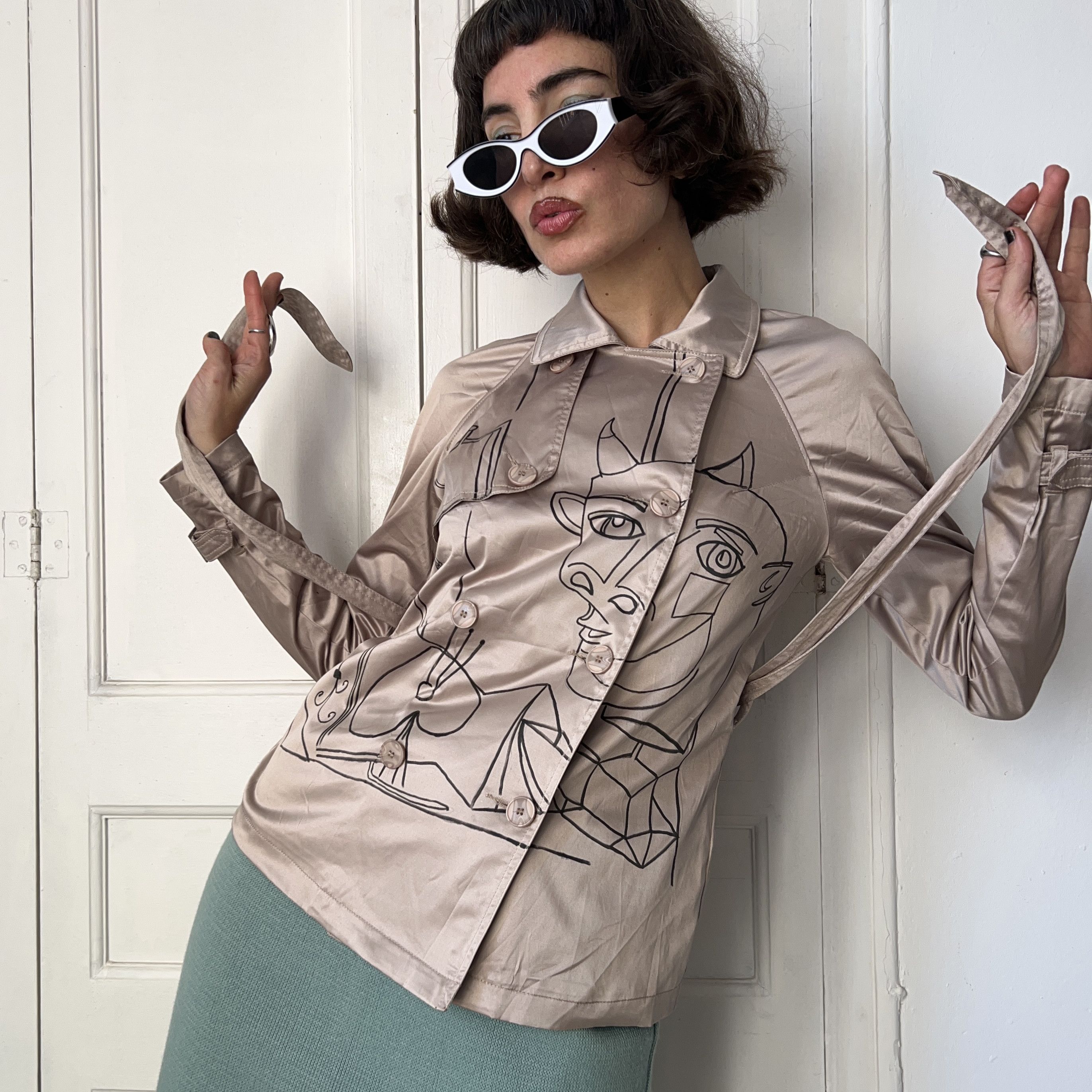 Other Hand Painted Picasso's Drawing Gold Satin Jacket Size S / US 4 / IT 40 - 9 Thumbnail