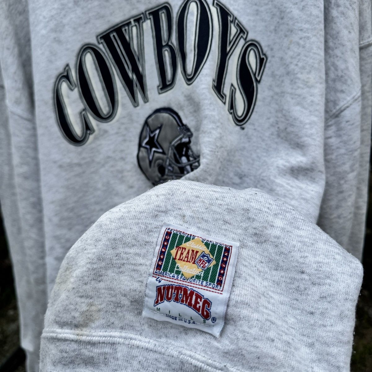 Vintage Vintage 90s Dallas Cowboys Sportswear NFL Sweatshirt Size US XL / EU 56 / 4 - 7 Thumbnail