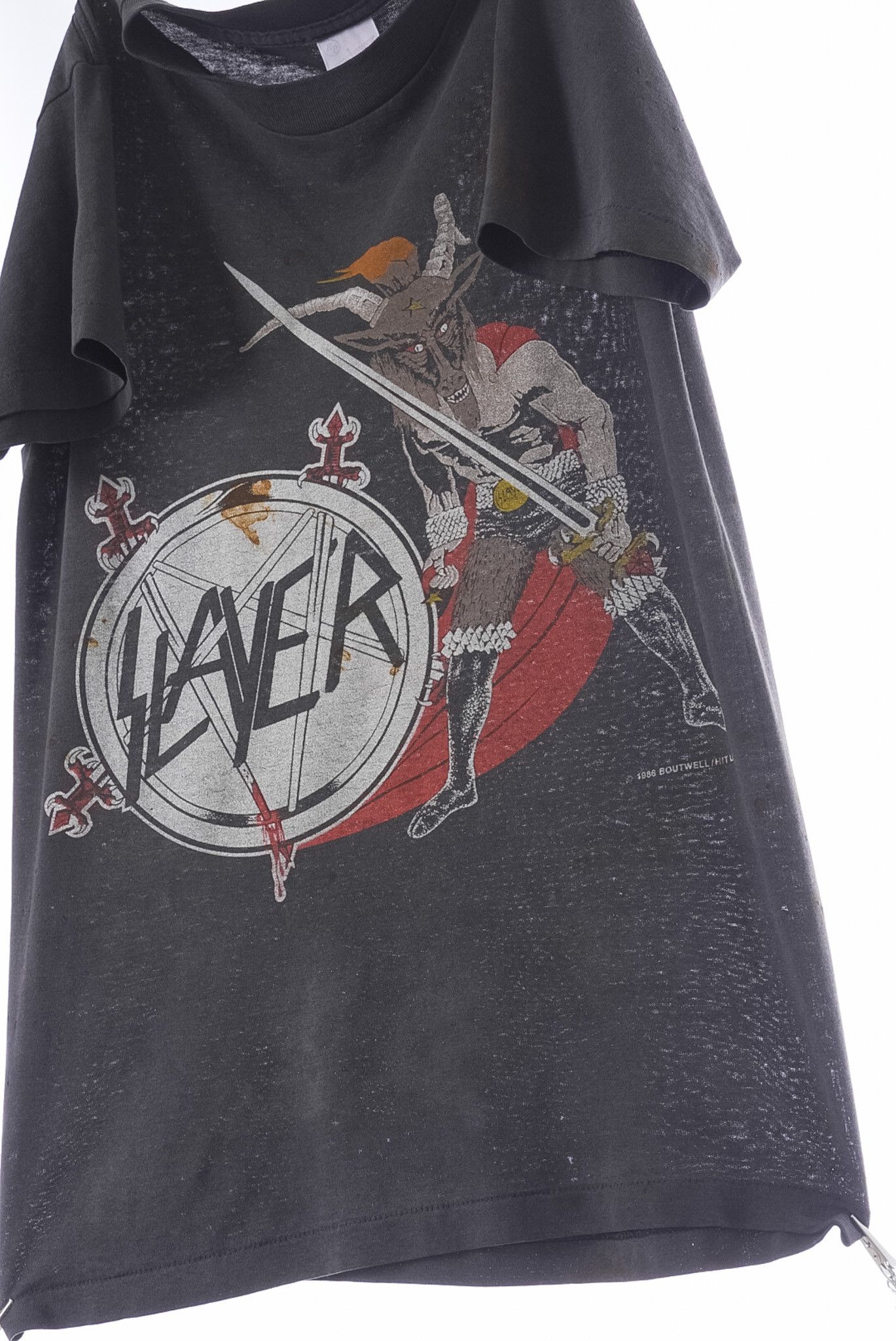 Vintage VINTAGE 1986 SLAYER ‘HAUNTING OF THE CHAPEL’ T-SHIRT Size US M / EU 48-50 / 2 - 6 Thumbnail