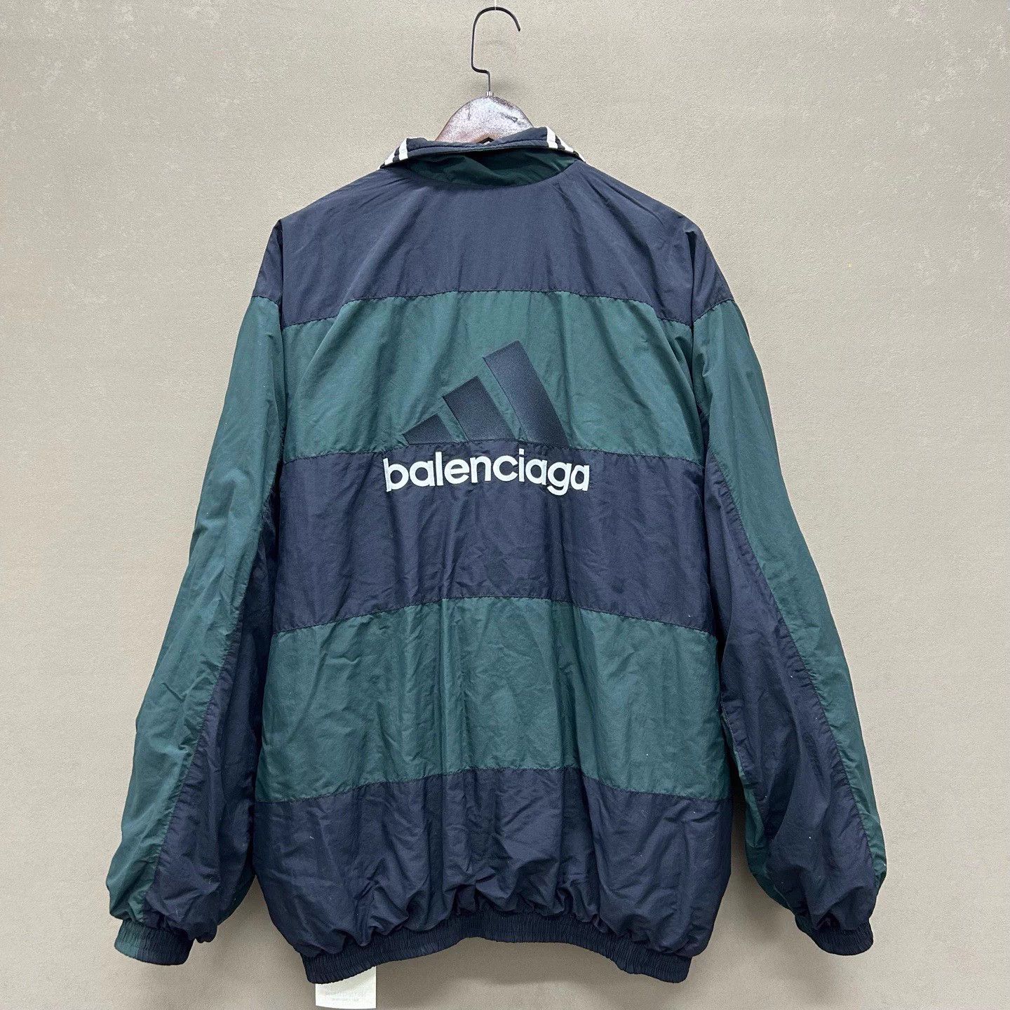 Balenciaga Balenciaga x adidas Double-Faced Cotton Jacket 99 New Size 1 Size US S / EU 44-46 / 1 - 2 Thumbnail