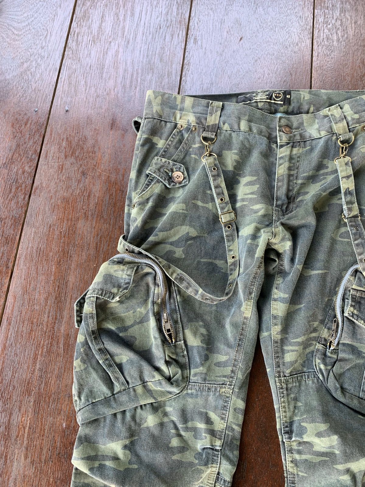 Japanese Brand × Seditionaries Bondage BreathMint Japan multi pocket camo cargo pants Size US 33 - 4 Thumbnail