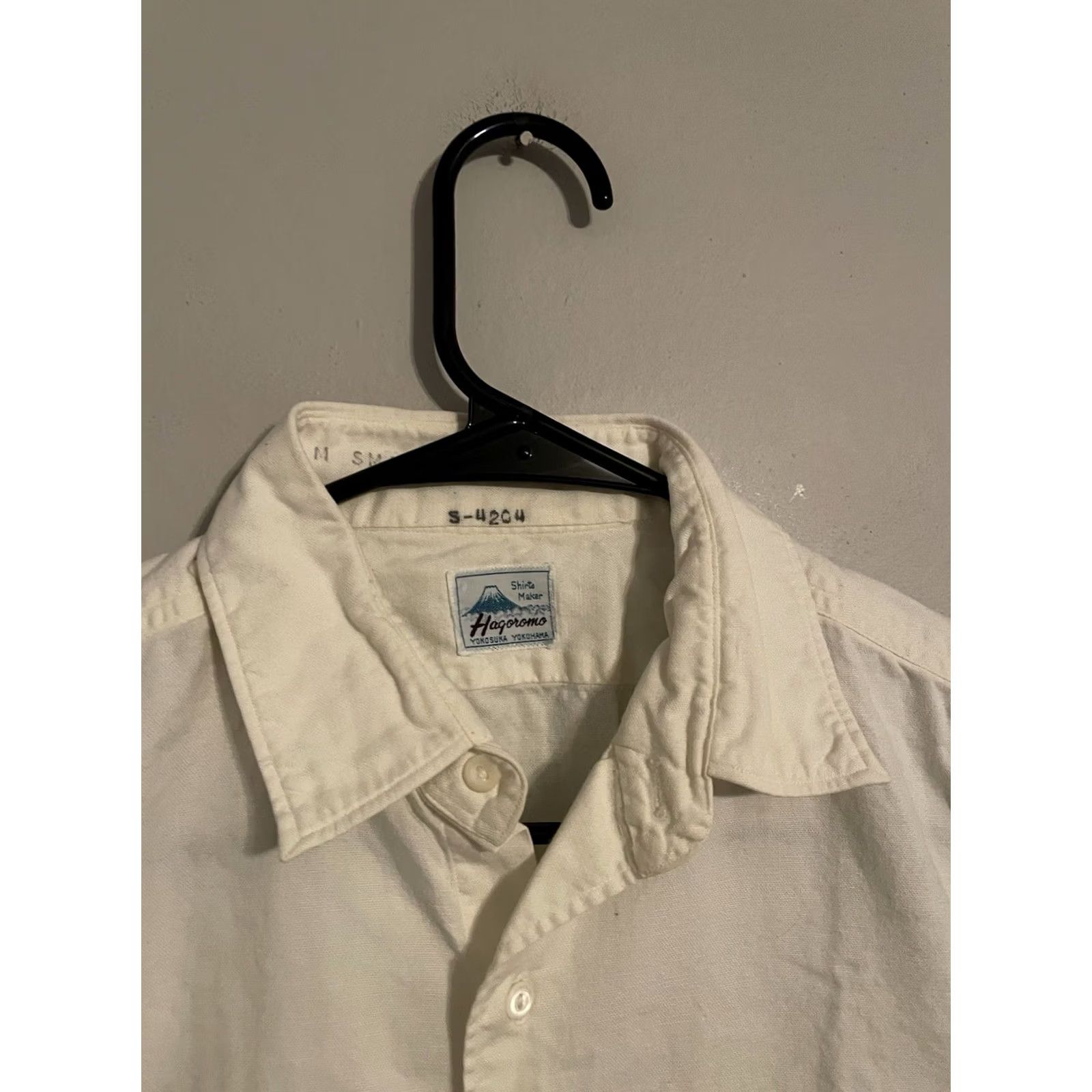 Vintage VINTAGE Hagoromo Japan Yokosuka Yokohama S/S Button-Up Ivory Shirt - Men's S/M Size US S / EU 44-46 / 1 - 3 Thumbnail