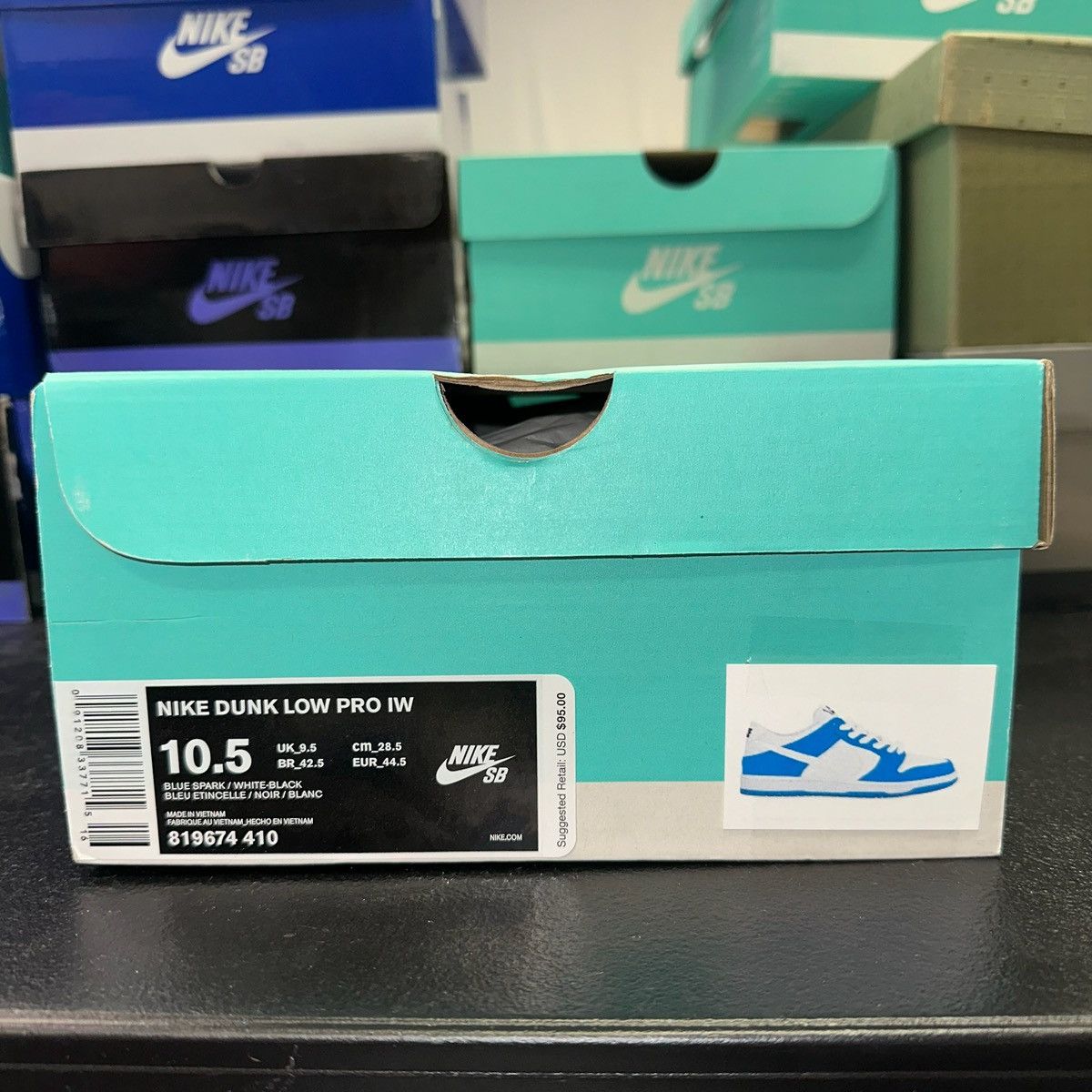 Nike Size 10.5 - Nike Dunk Low Pro SB Ishod Wair 819674-410 Size US 10.5 / EU 43-44 - 7 Thumbnail