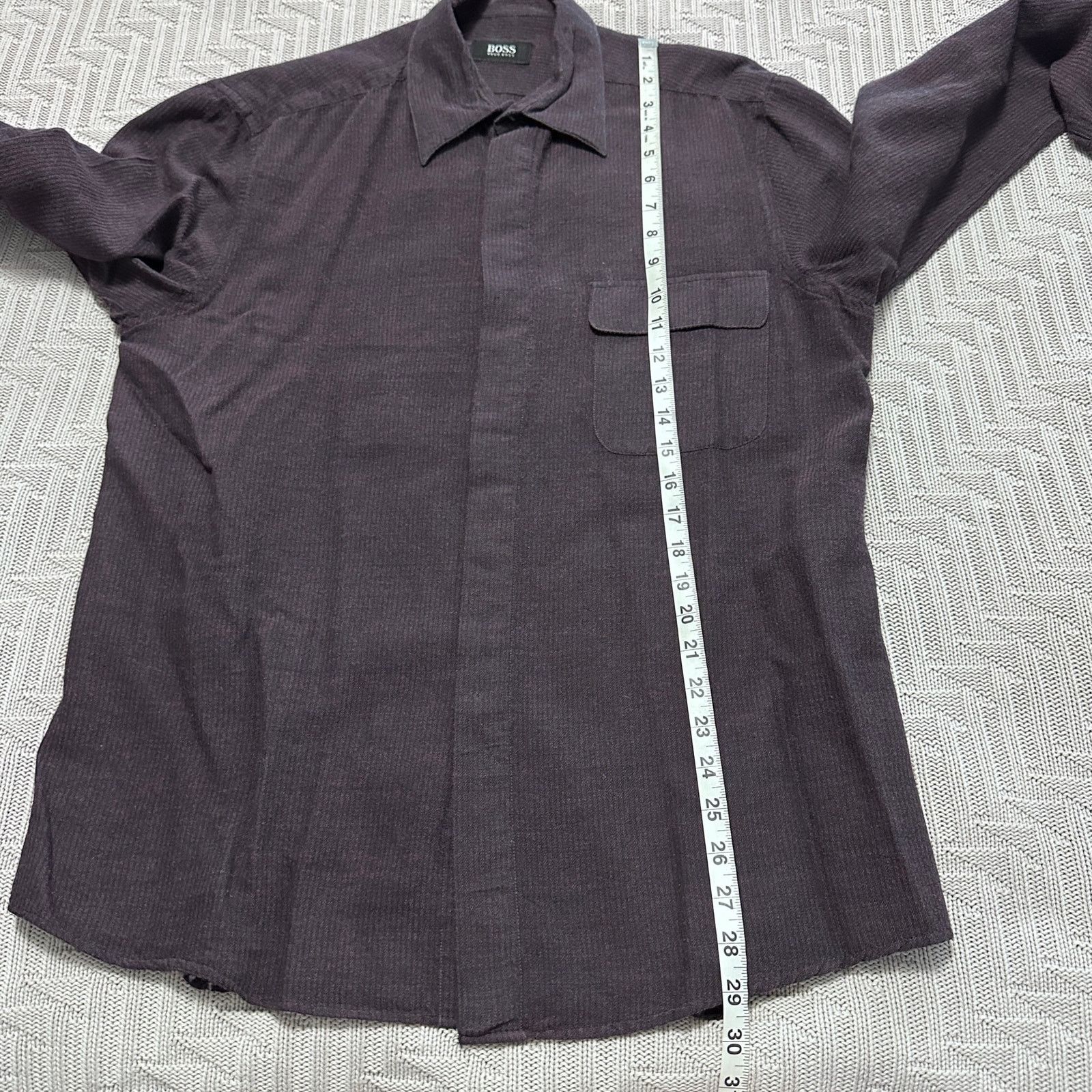 Hugo Boss Hugo Boss dark gray textured work shirt button down size L Size US L / EU 52-54 / 3 - 9 Thumbnail