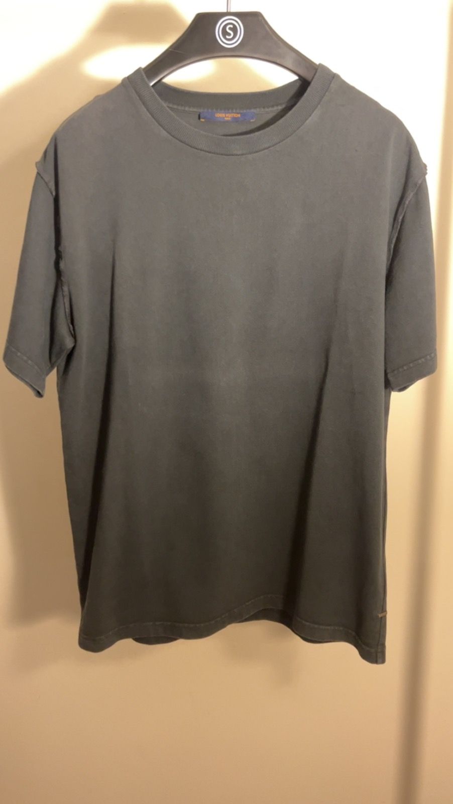 Louis Vuitton® Inside Out T-shirt Black. Size XL  Louis vuitton men, T  shirt black, Louis vuitton tshirt