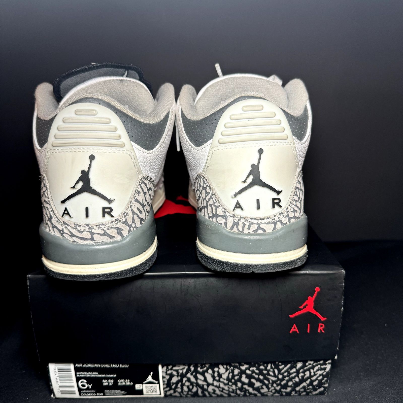 Jordan Brand × Nike Size 6 Nike Air Jordan 3 Retro GS Hide N' Sneak Men's Shoes Size US 6 / EU 39 - 7 Thumbnail