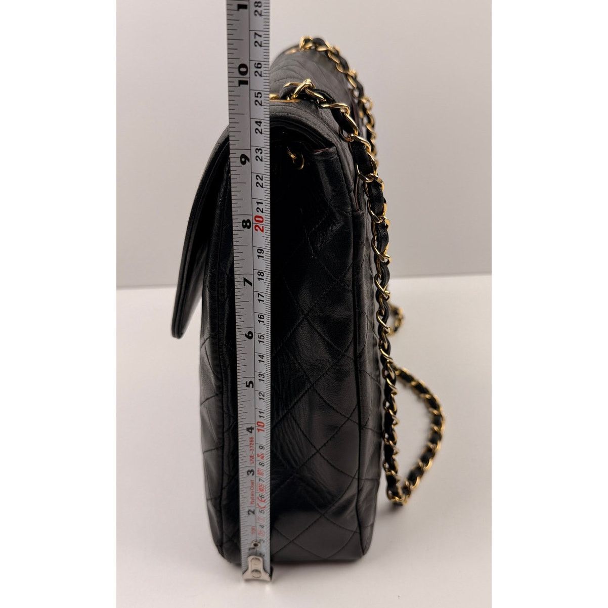 Chanel Chanel Vintage Black Quilted Trapezoid Flap Shoulder Bag Size ONE SIZE - 17 Thumbnail