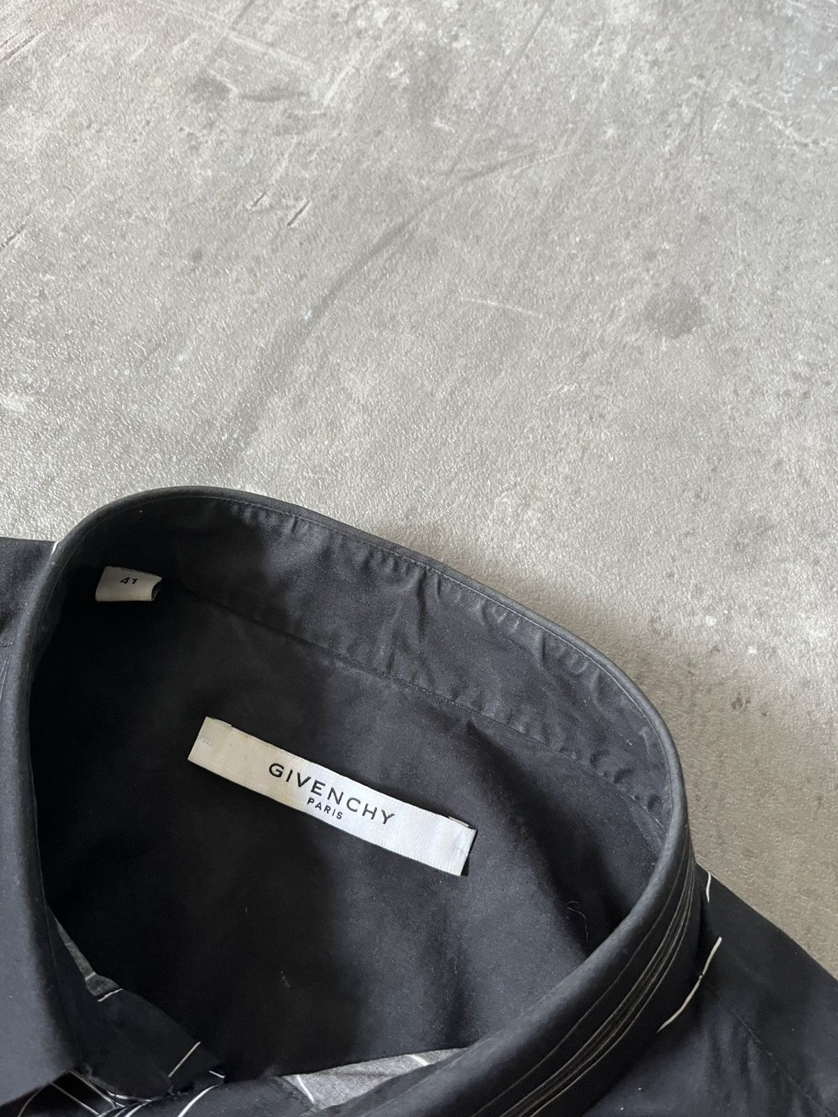 Givenchy Givenchy Cobra button up shirt A/W 2016 Riccardo Tisci Size US L / EU 52-54 / 3 - 13 Thumbnail