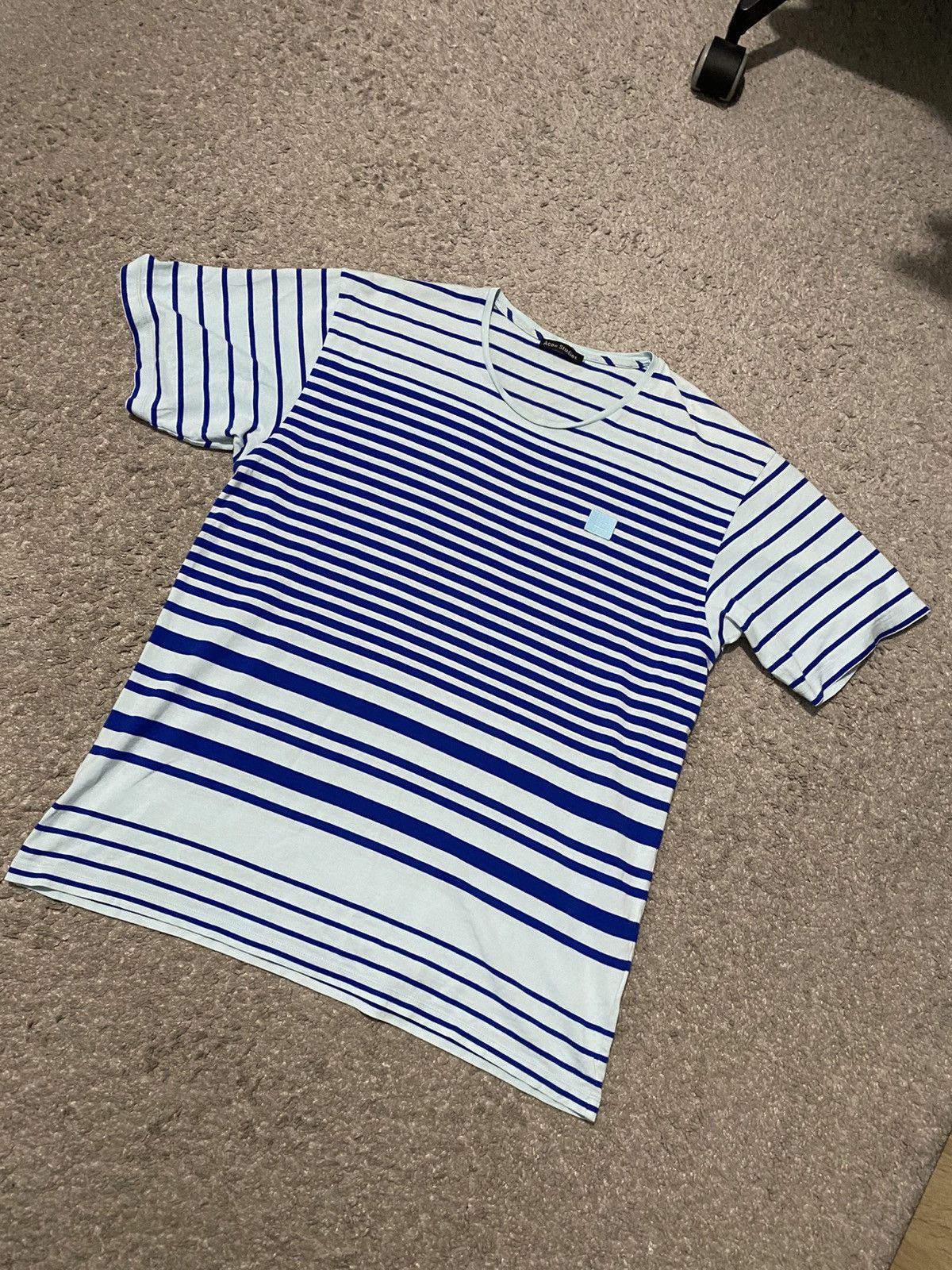 Acne Studios Acne Studios Striped Face T-Shirt L y2k scandi old money Size US L / EU 52-54 / 3 - 7 Thumbnail
