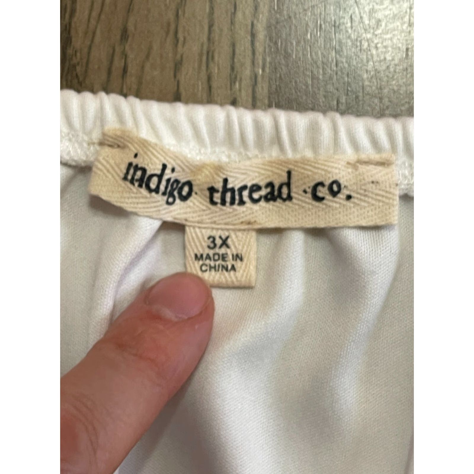 Vintage Indigo Thread Co. Extender Women's Plus 3X White Knit & Lace Scalloped Hem T-Shirt, 3X, White, Knit & Lace Scalloped Hem, Plus, VINTAGE? Size XXL / US 16-18 / IT 52-54 - 5 Thumbnail